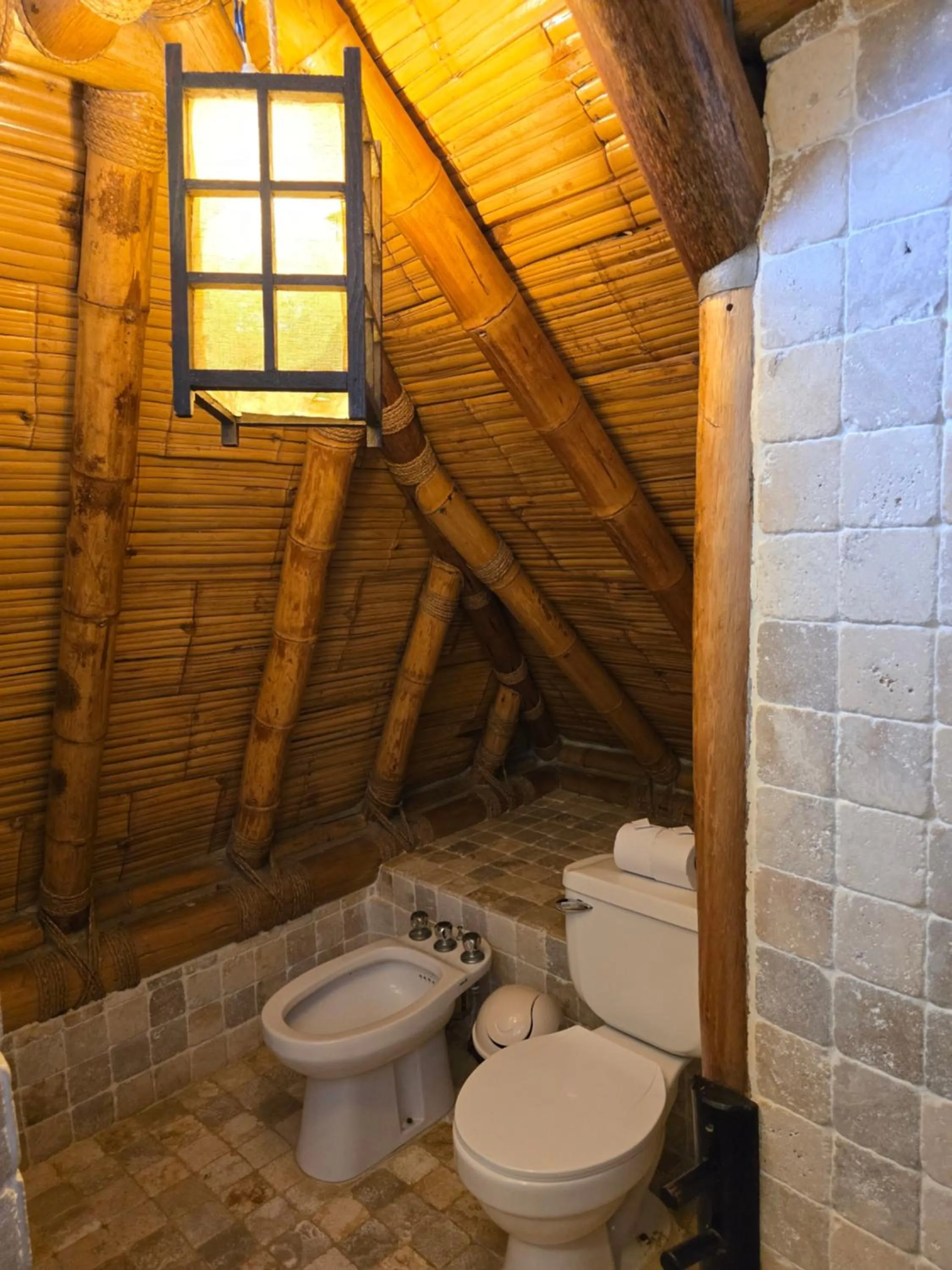 Bathroom in Las Cabañas de Antica