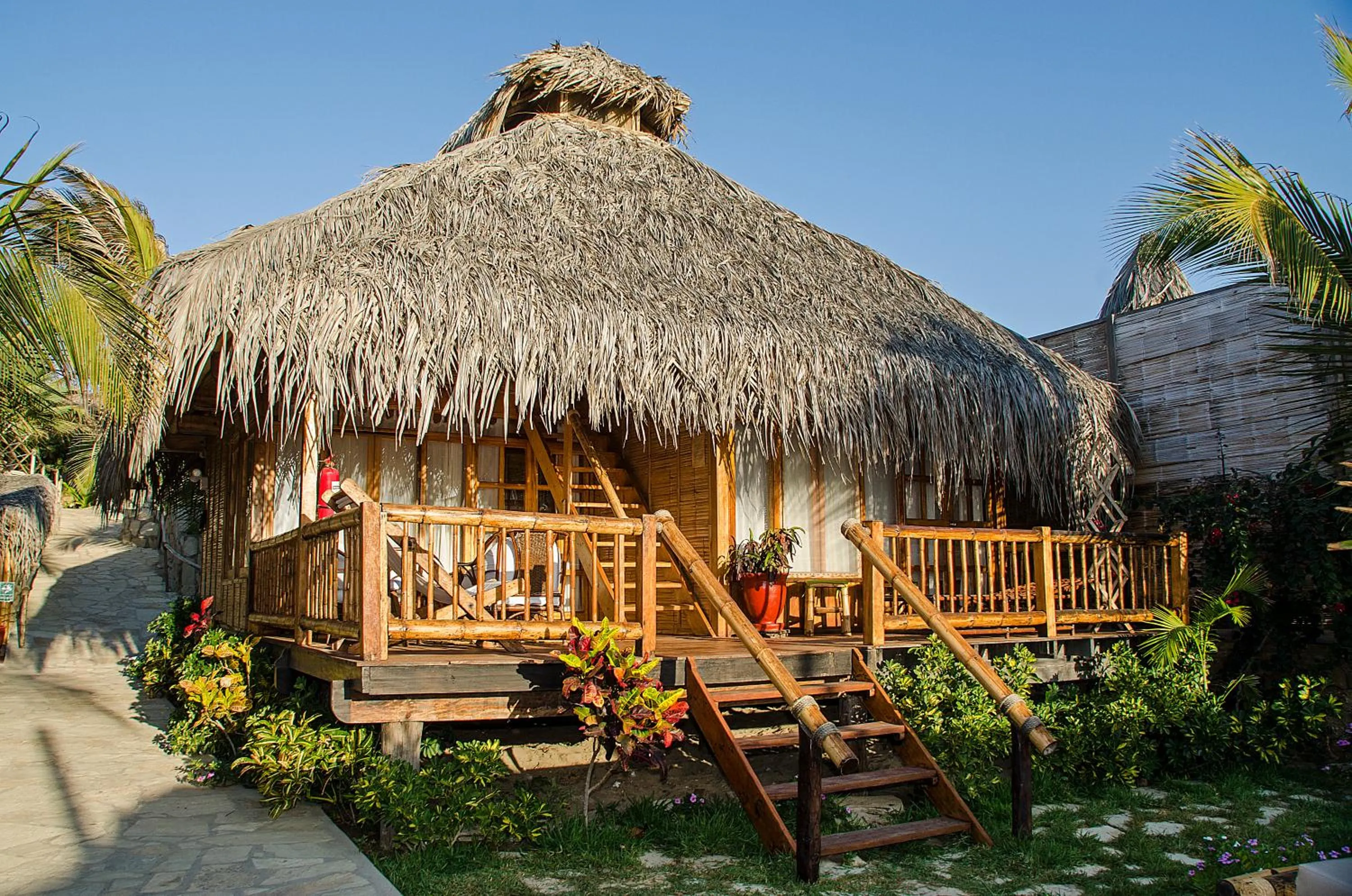 Facade/entrance in Las Cabañas de Antica