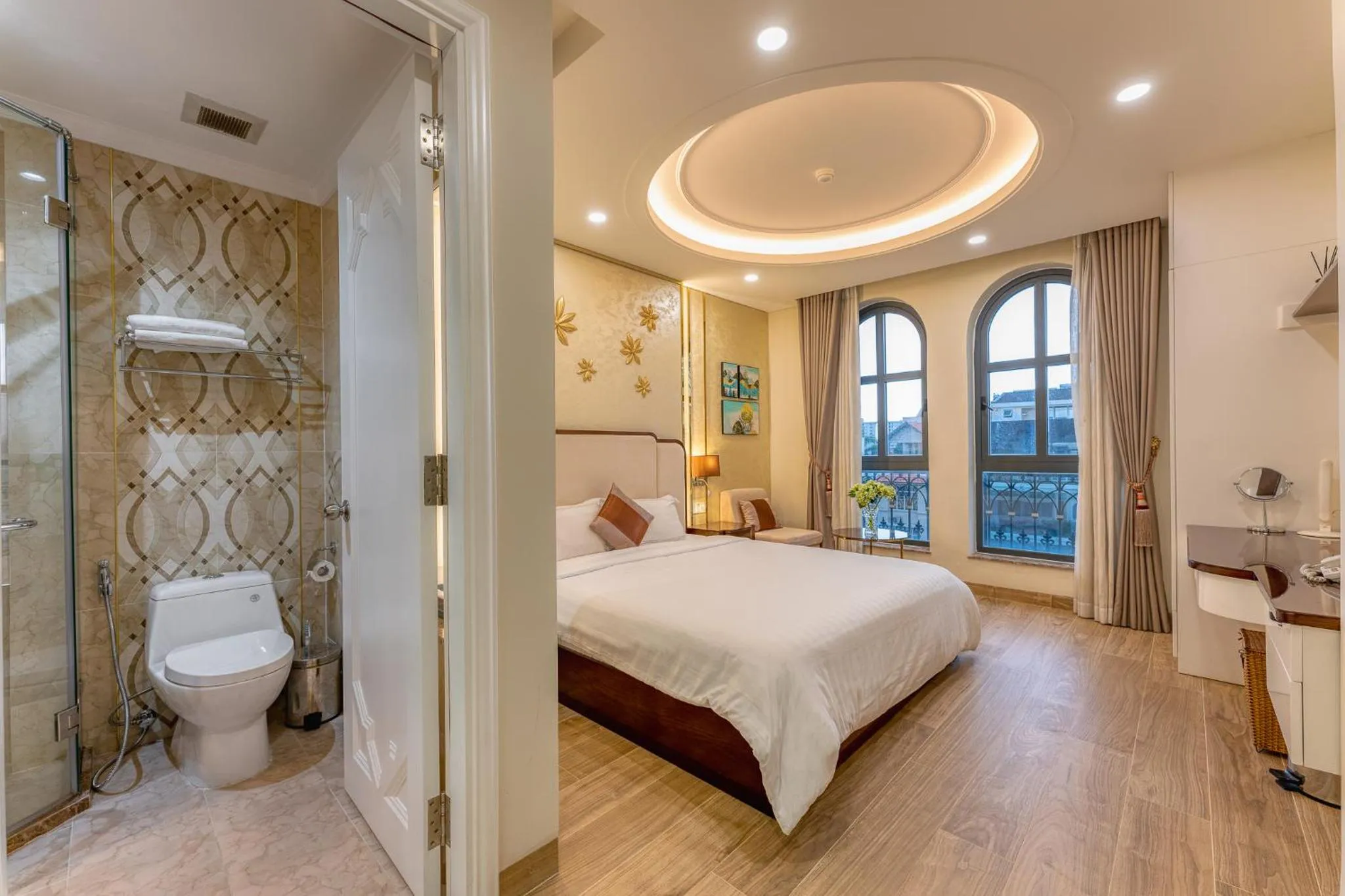 Bed in Golden Tree Hotel & Apartment