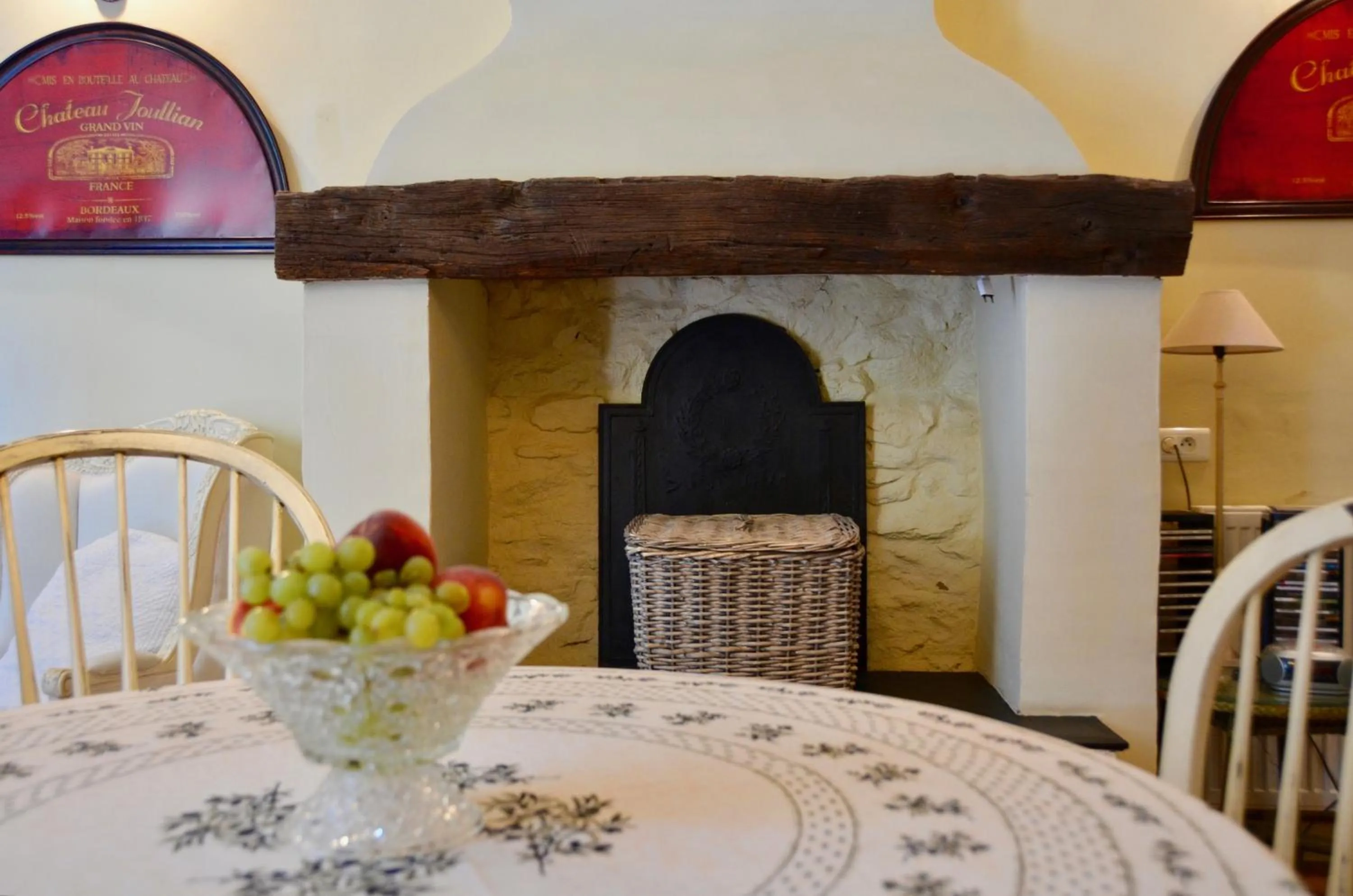 Dining area in Sainte-Hélène Chambres d'Hôtes & Appartement