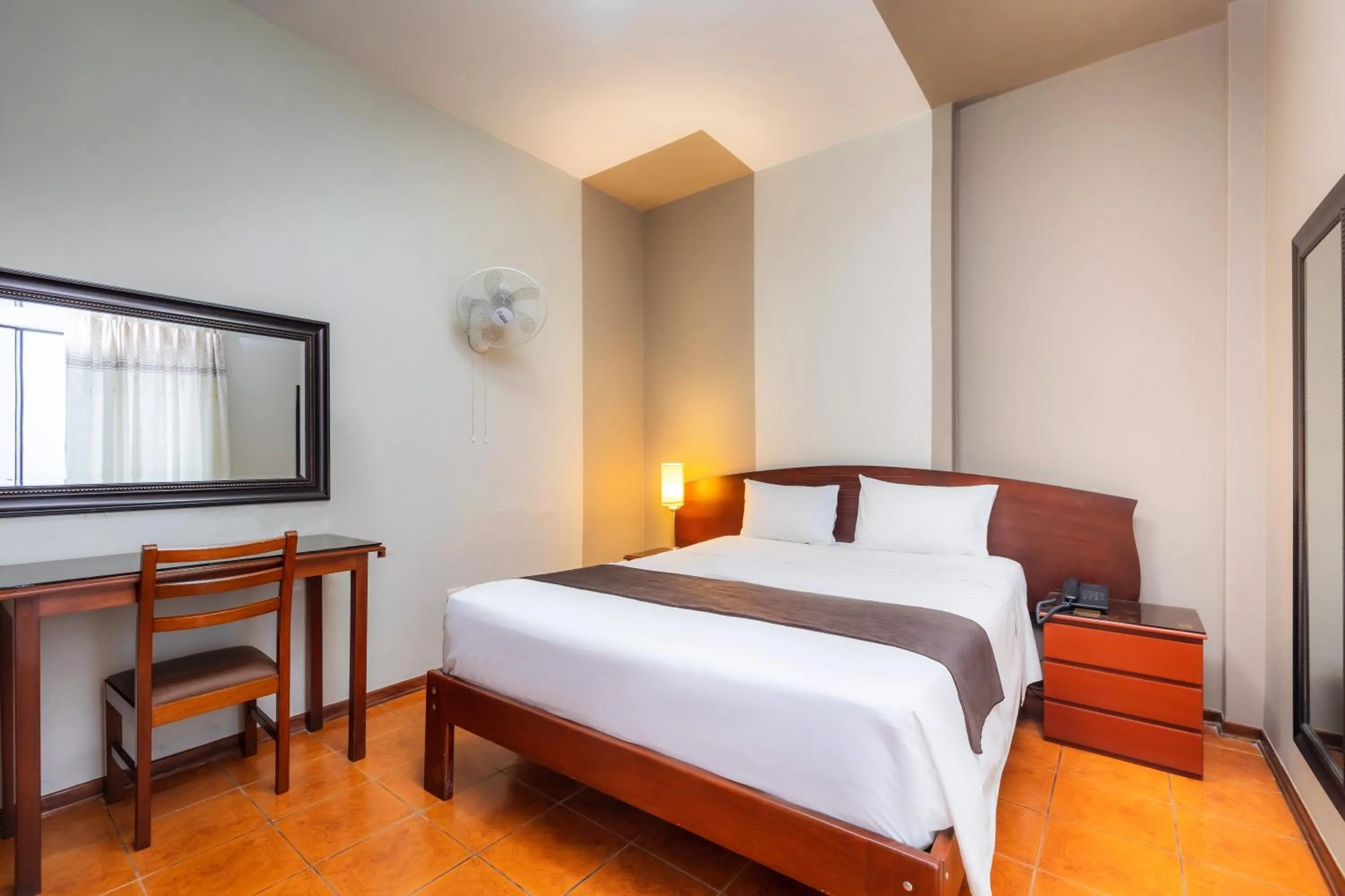 Deluxe Room - single occupancy in Hotel Portada Del Sol