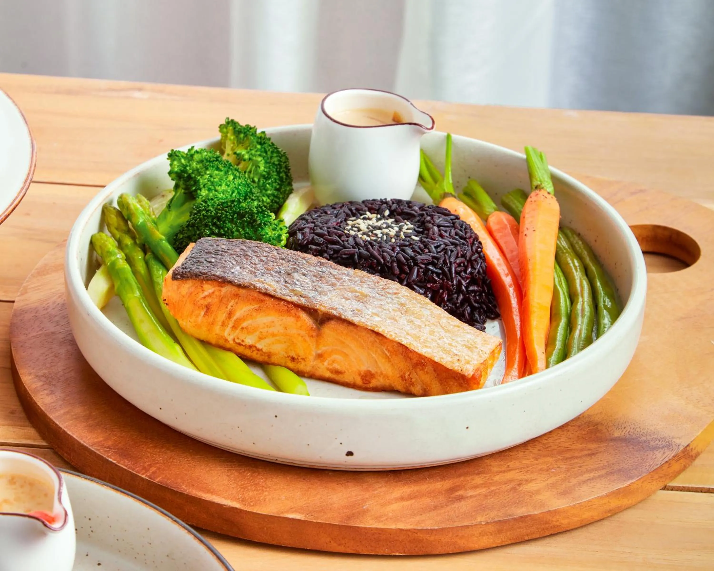 Food and drinks in Sindhorn Midtown Hotel Bangkok, Vignette Collection by IHG