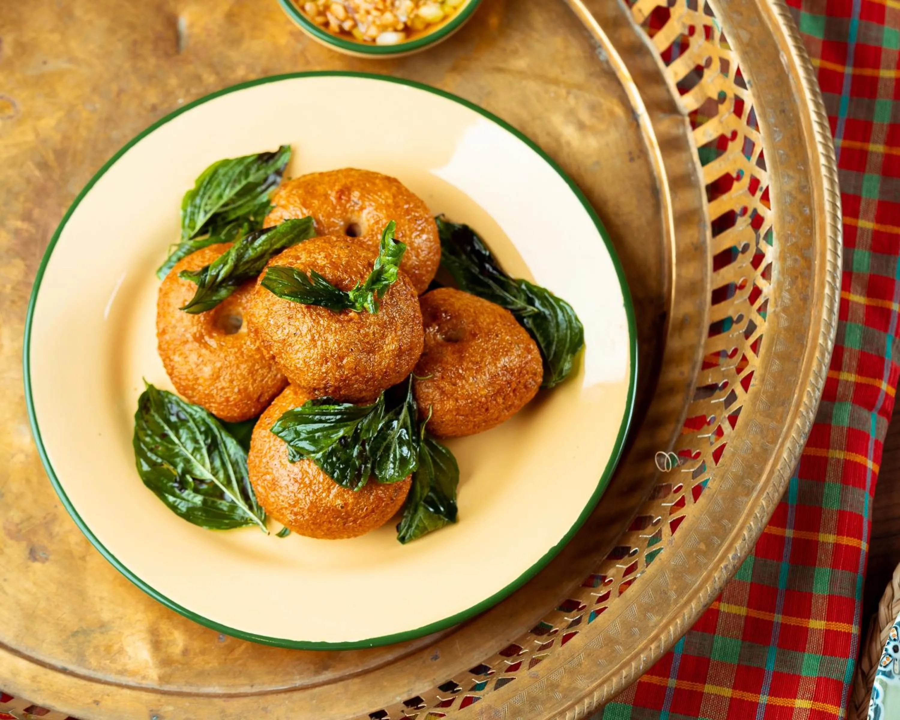 Food and drinks in Sindhorn Midtown Hotel Bangkok, Vignette Collection by IHG