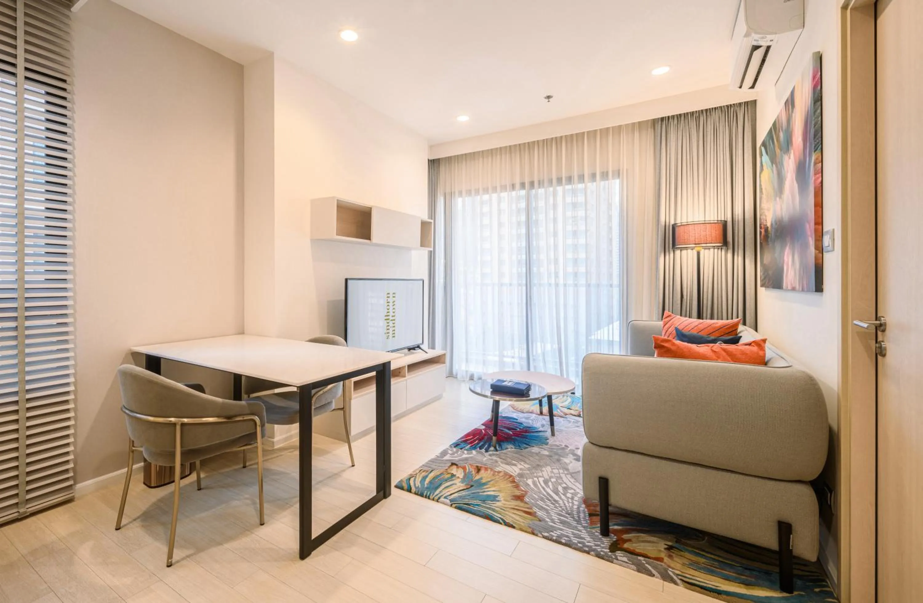 Living room in Sindhorn Midtown Hotel Bangkok, Vignette Collection by IHG