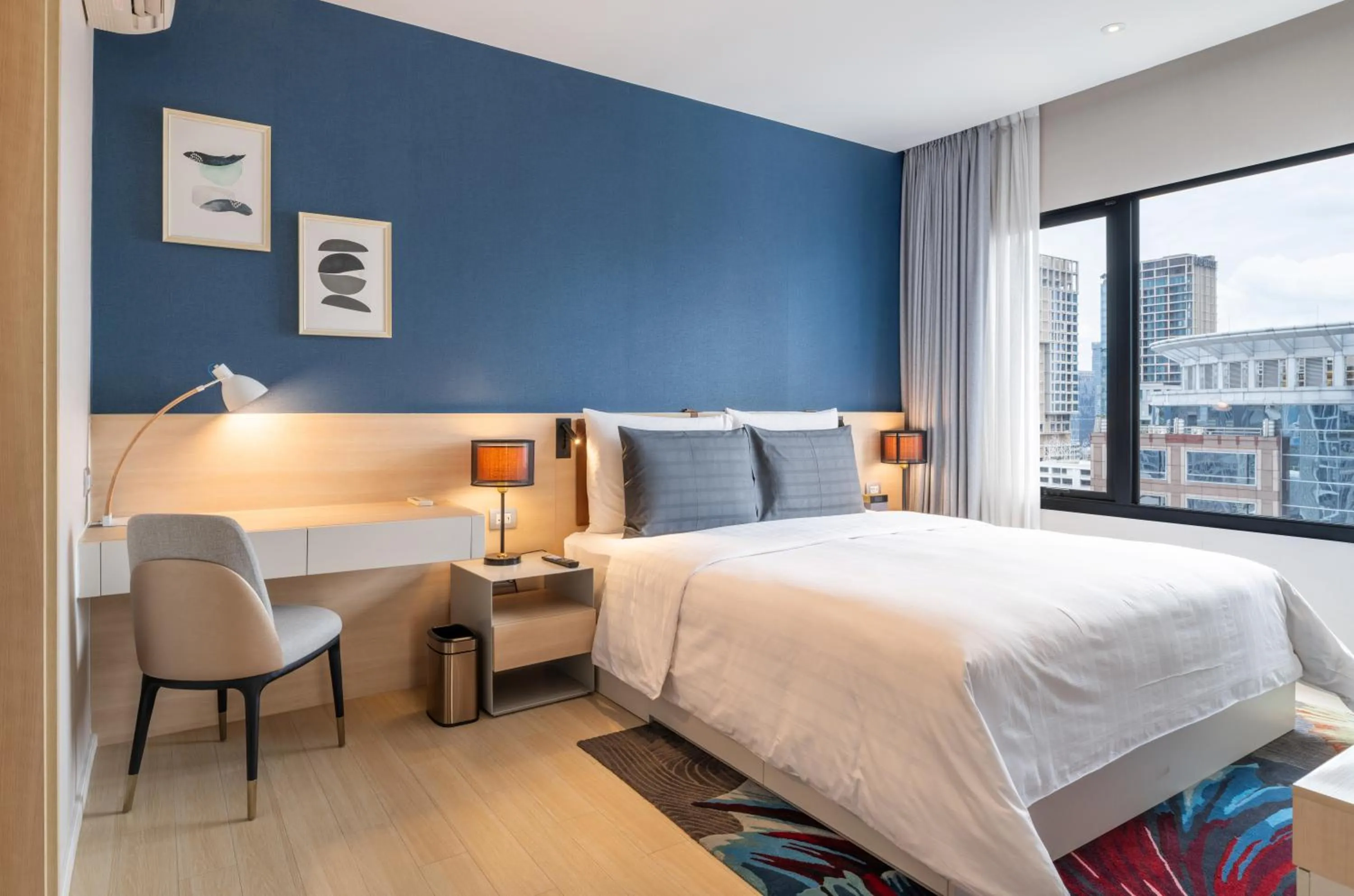 Bedroom, Bed in Sindhorn Midtown Hotel Bangkok, Vignette Collection by IHG