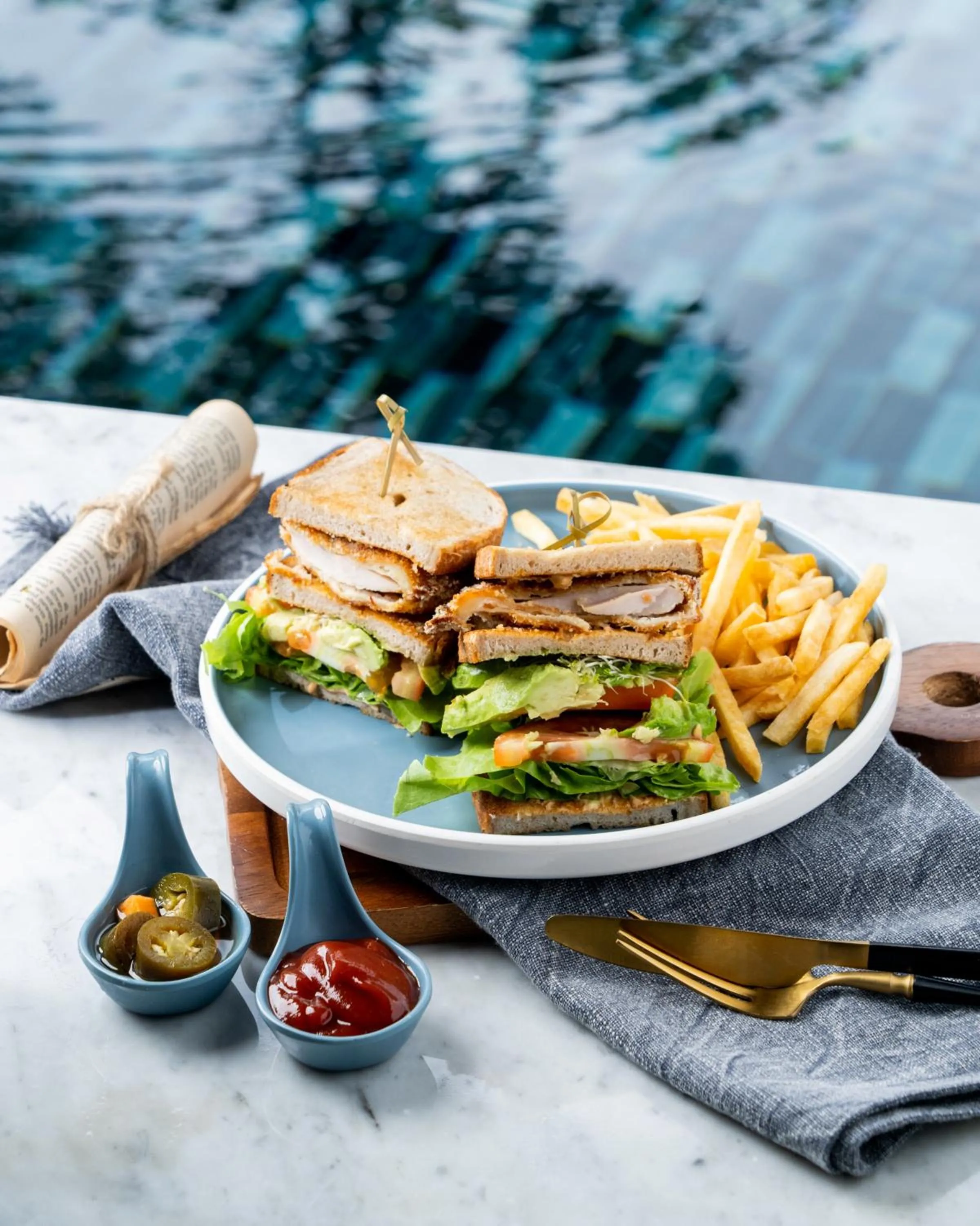 Food and drinks in Sindhorn Midtown Hotel Bangkok, Vignette Collection by IHG