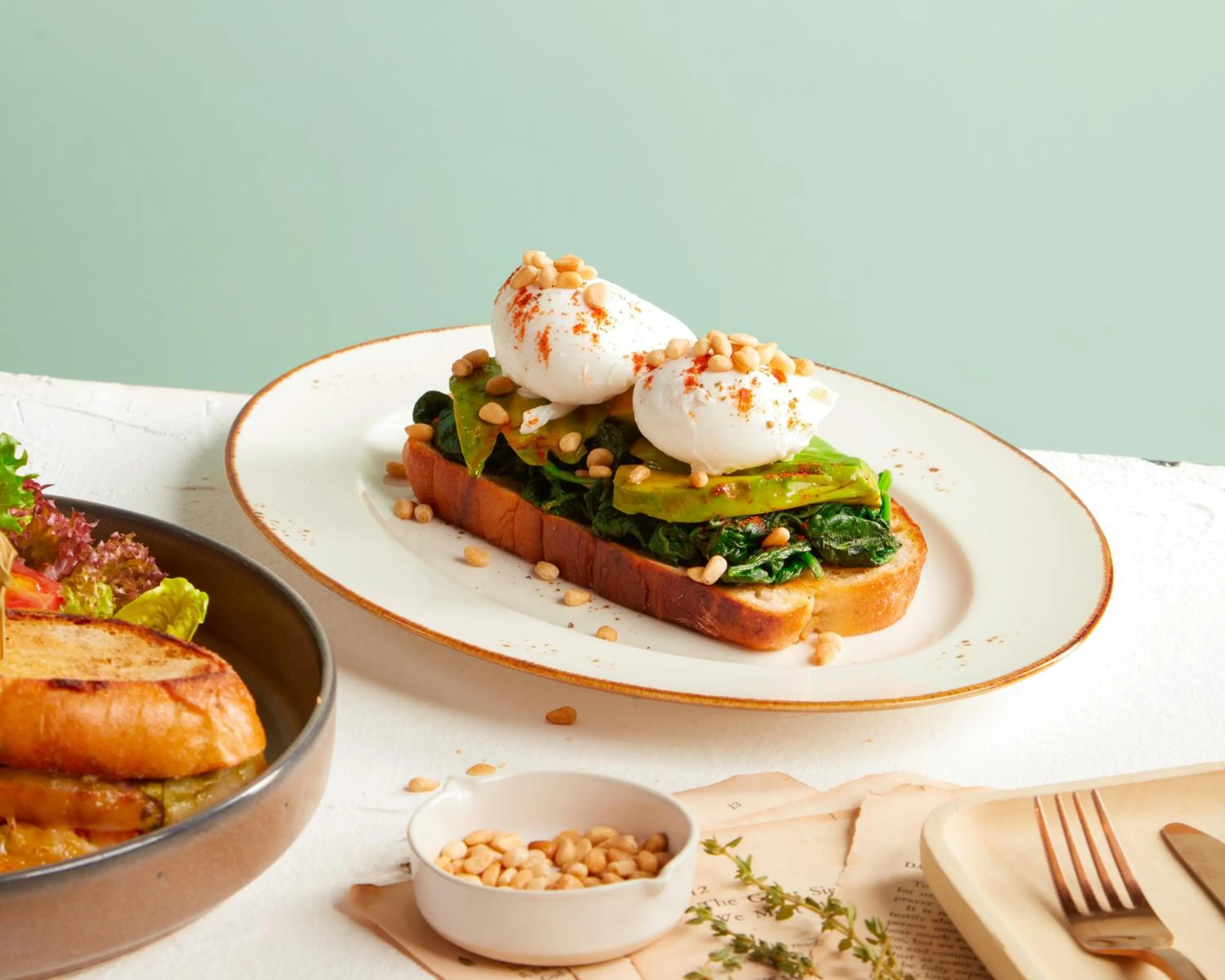 Food and drinks in Sindhorn Midtown Hotel Bangkok, Vignette Collection by IHG