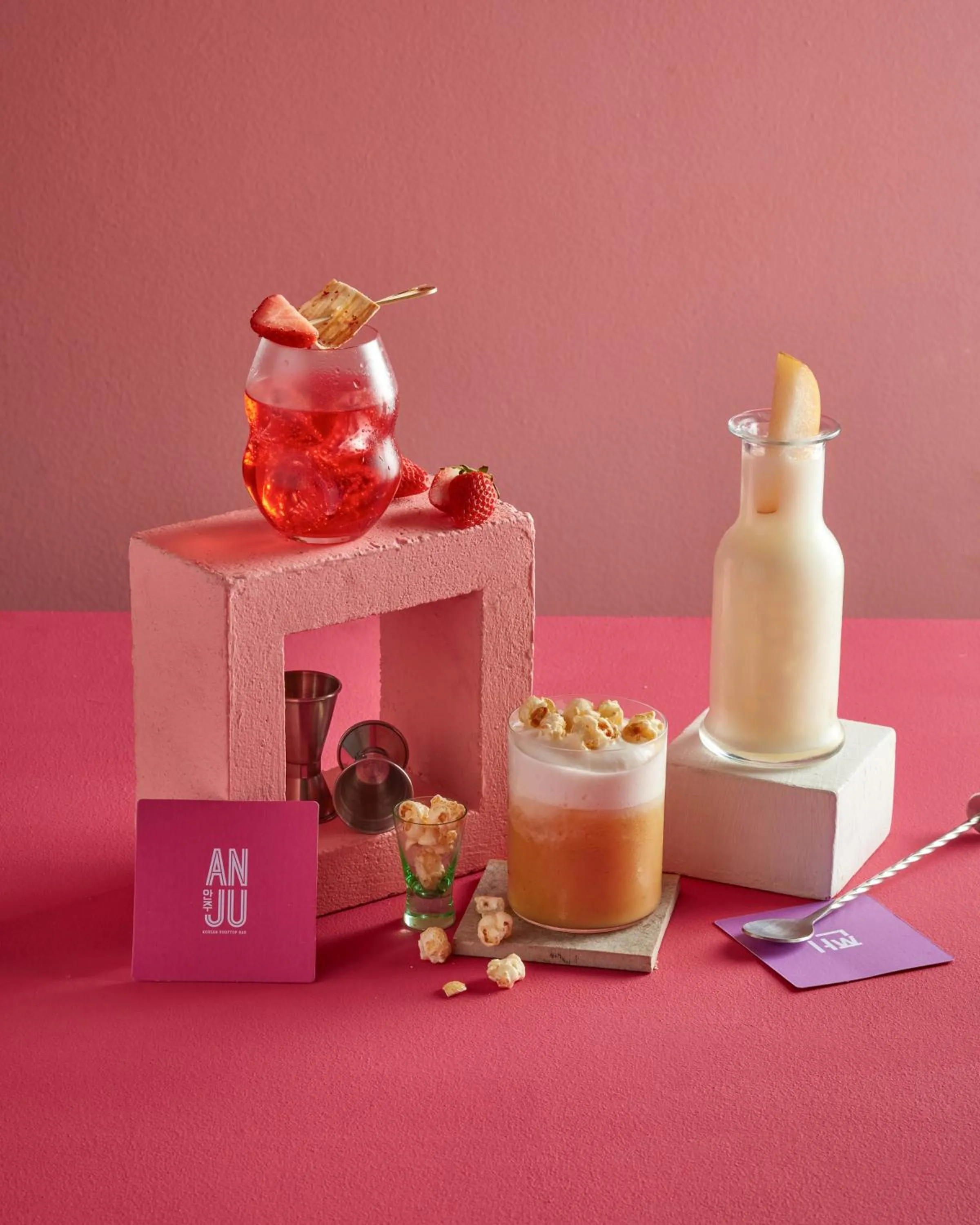 Food and drinks in Sindhorn Midtown Hotel Bangkok, Vignette Collection by IHG