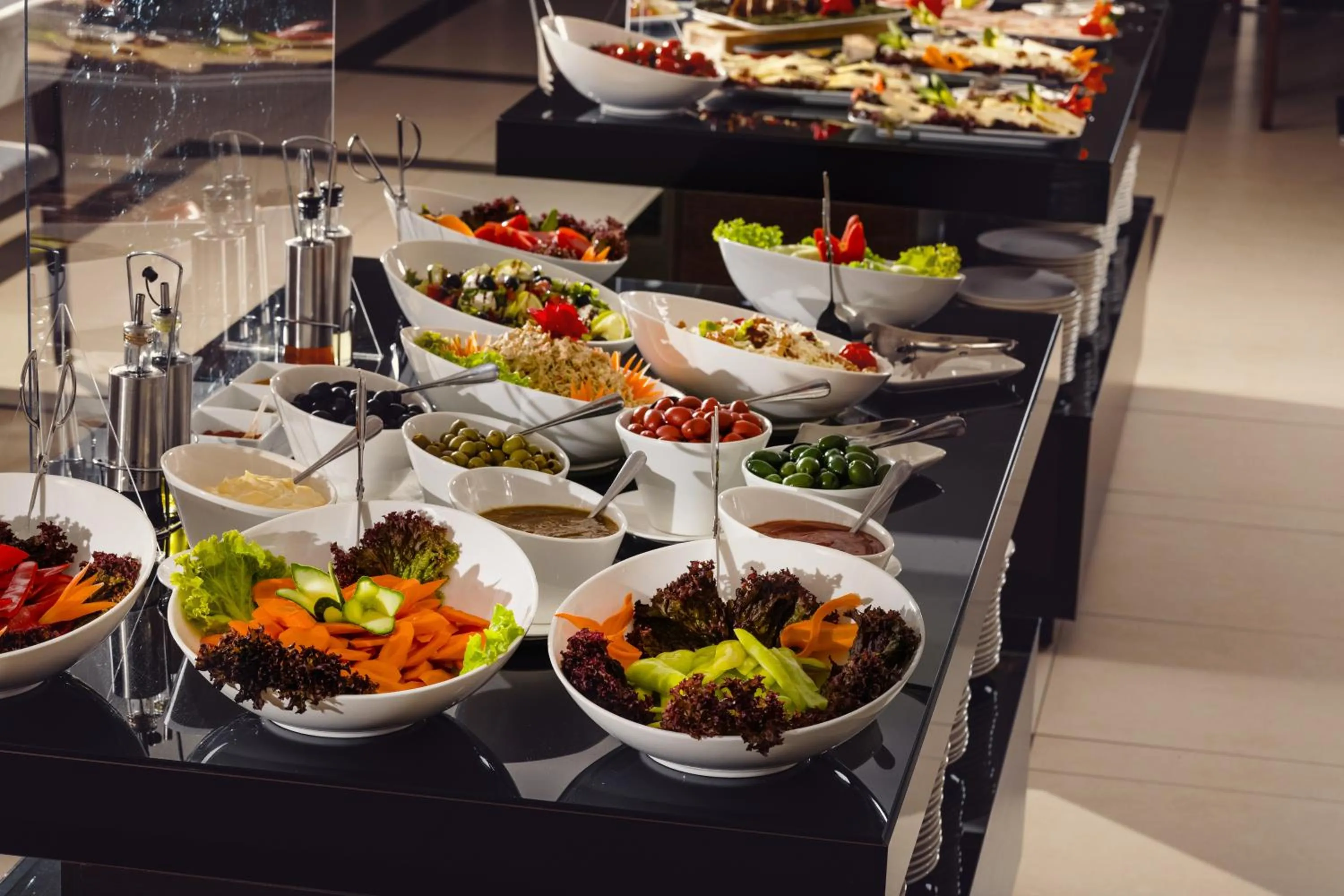 Food in Crystal Hotel & SPA