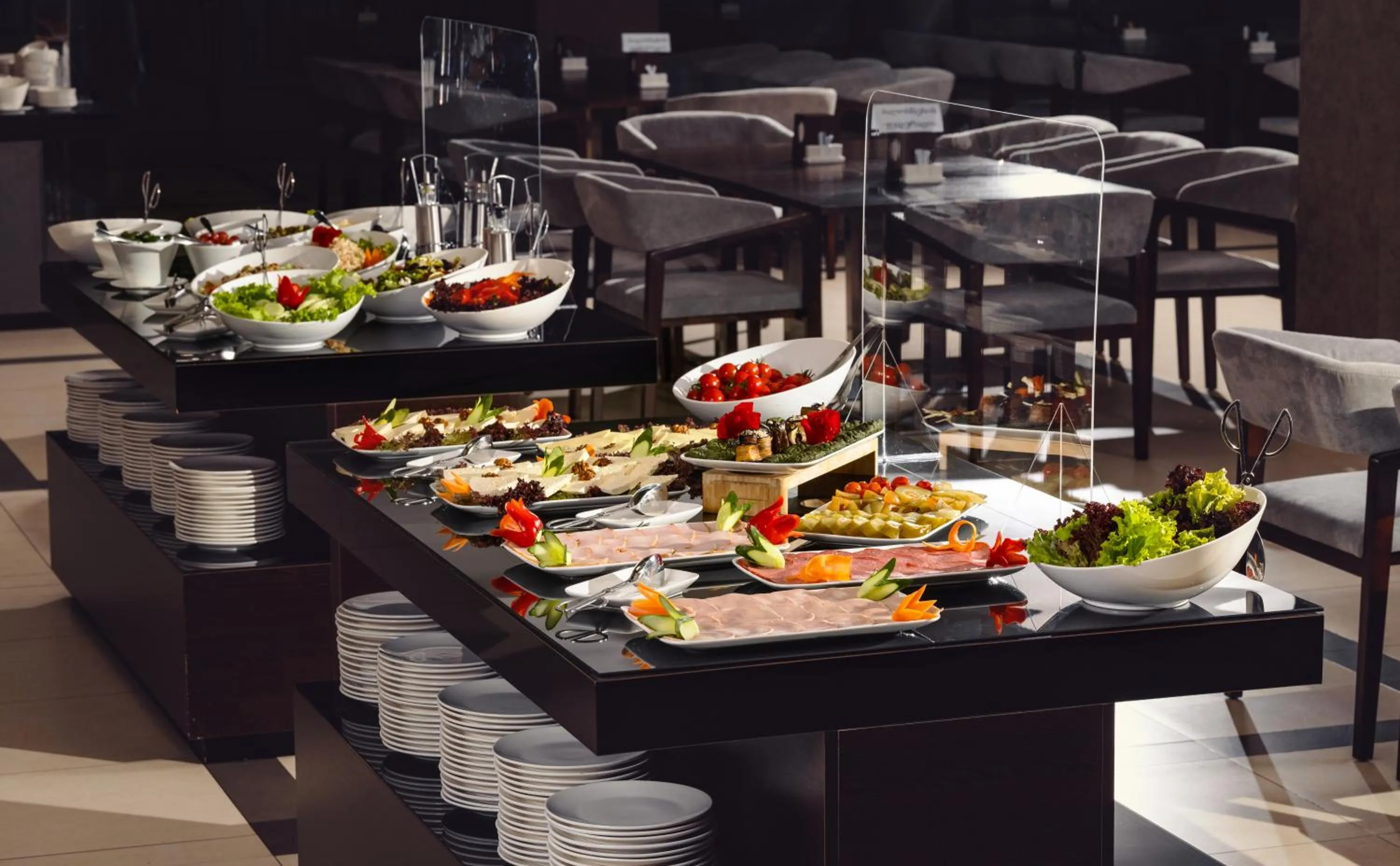 Food in Crystal Hotel & SPA