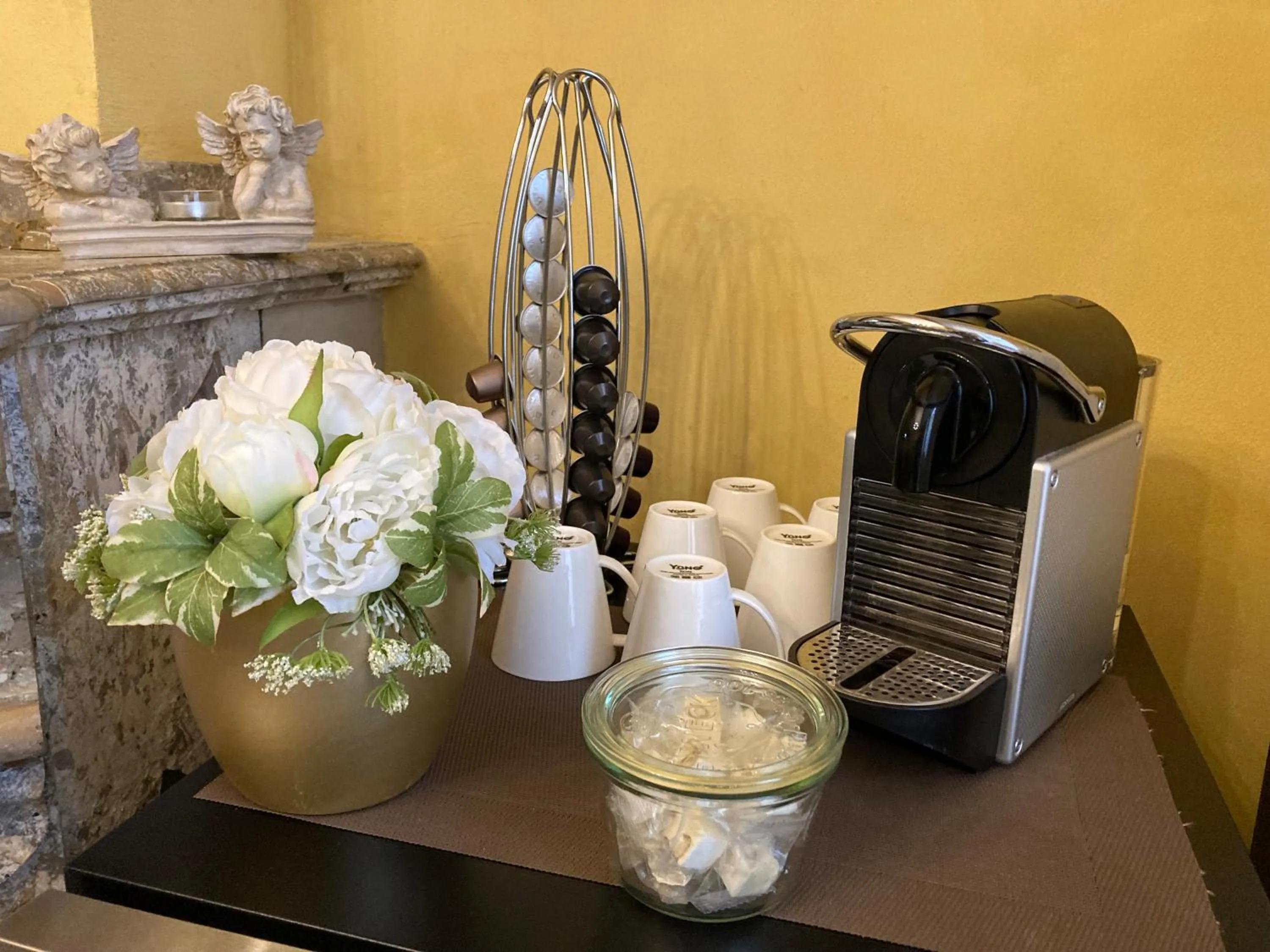 Breakfast in Aux Anges Gardiens