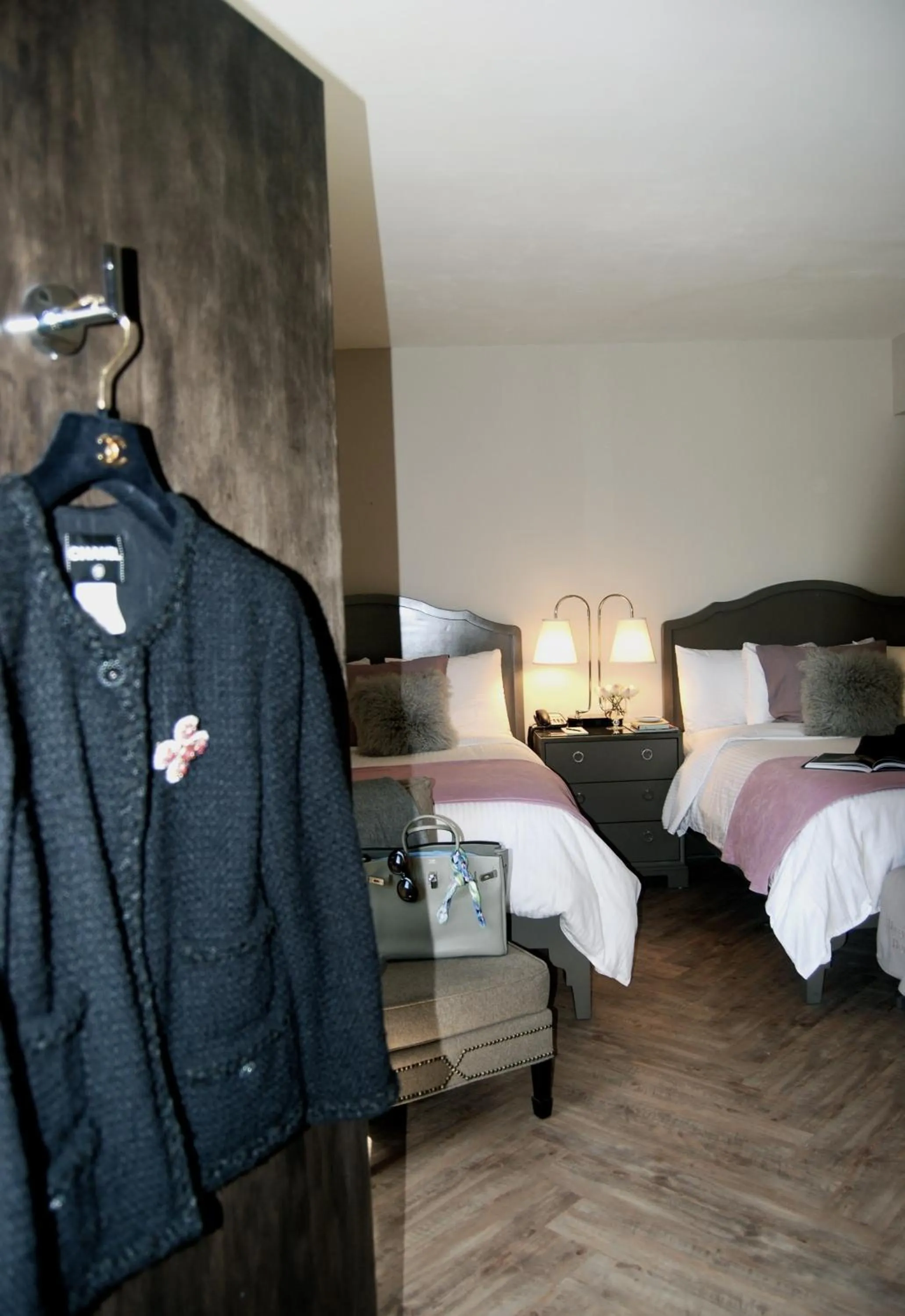 Bedroom, Bed in Hollywood Hotel