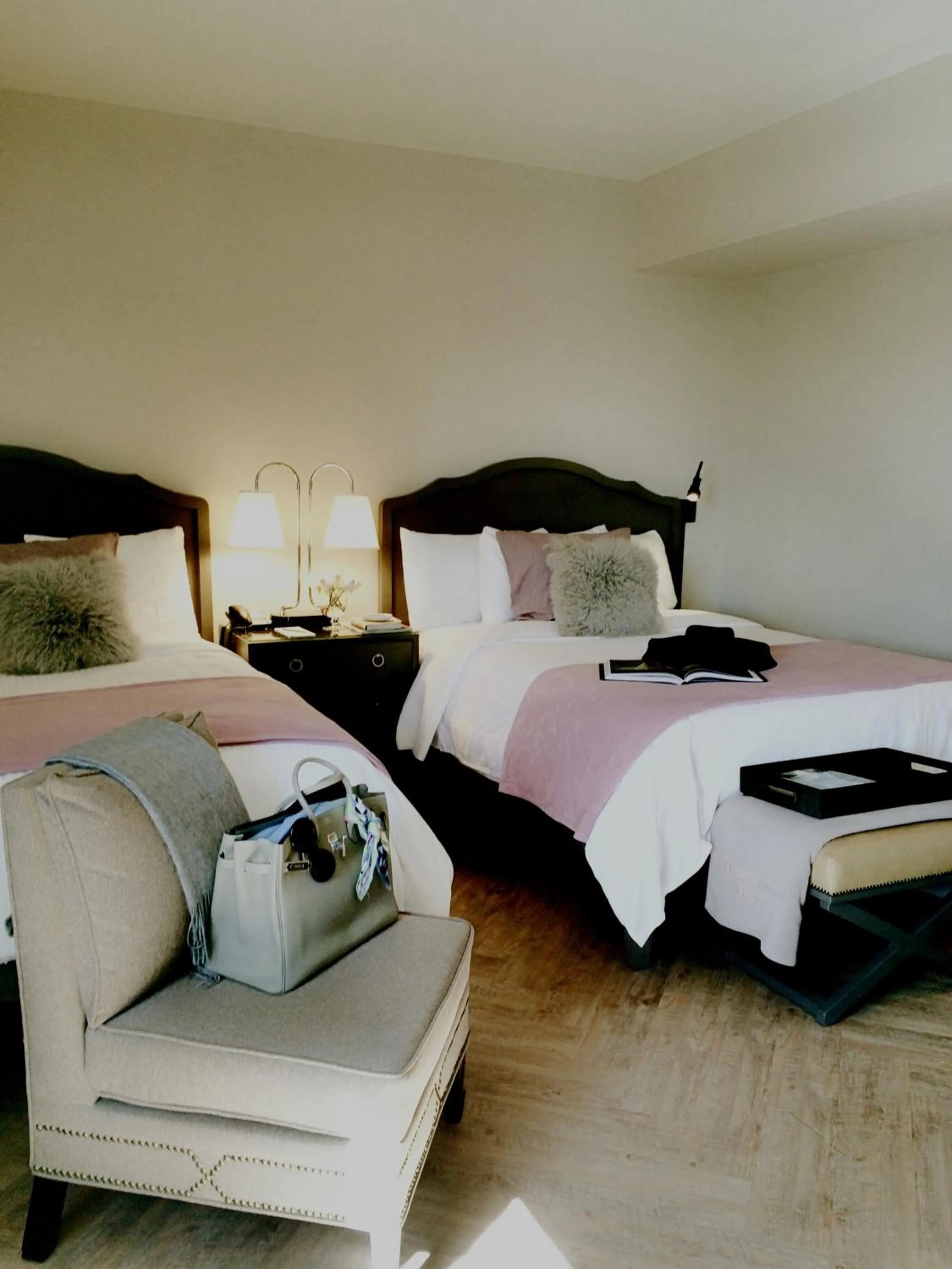 Bedroom, Bed in Hollywood Hotel