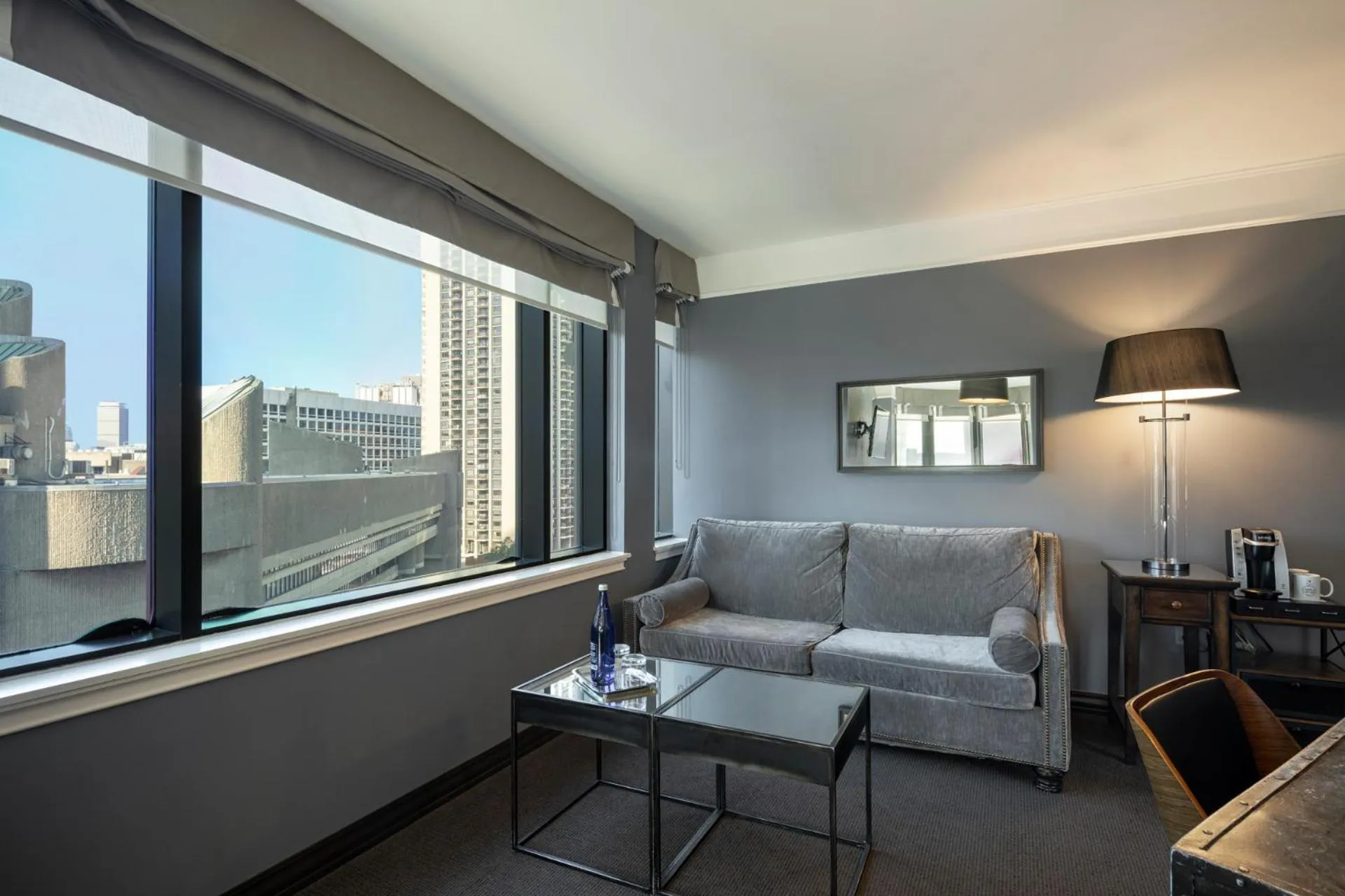 Seating area in Eurostars The Boxer