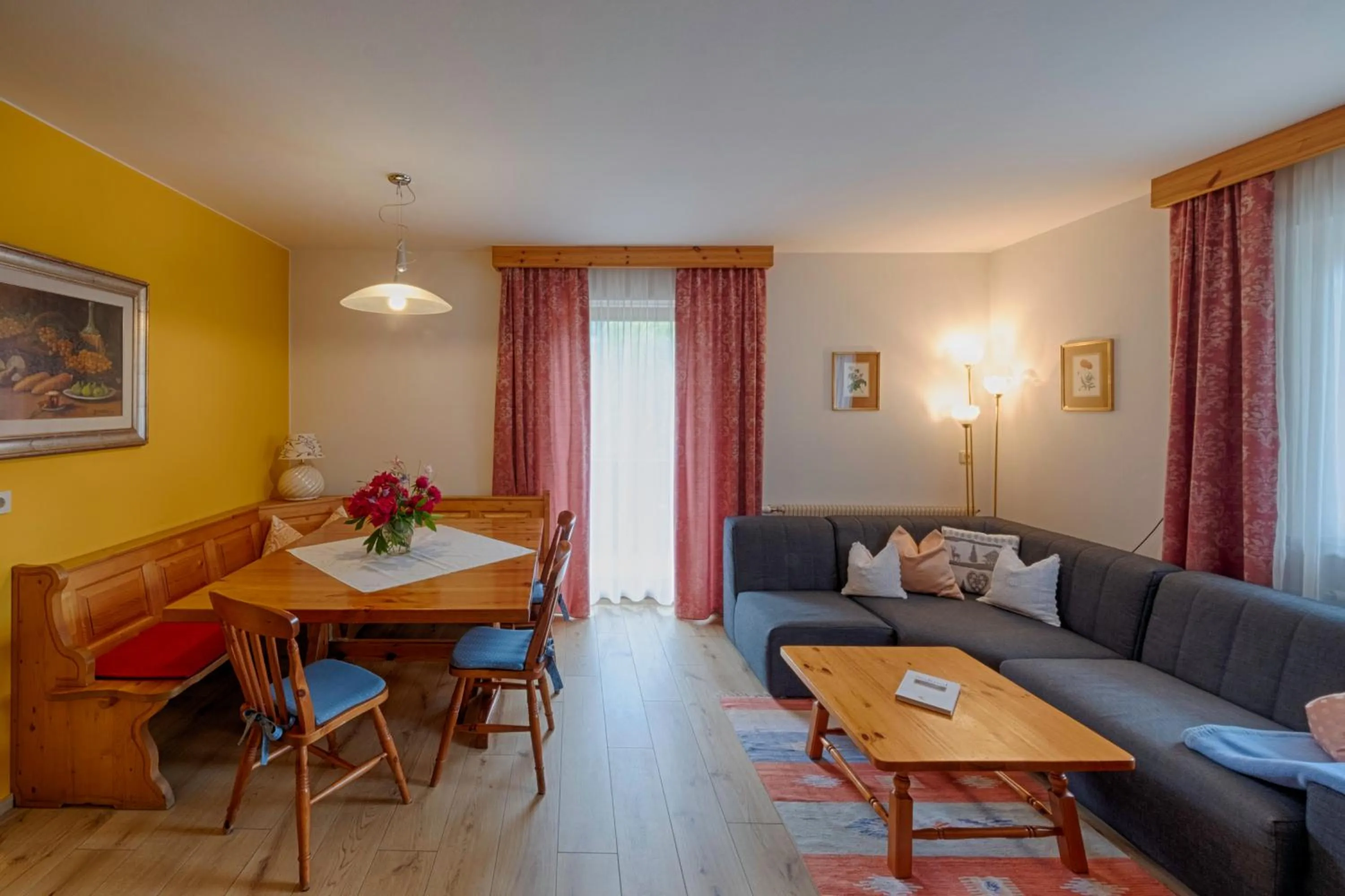 Living room in Residence Obermoarhof - Family Apartments with Pool & Playground