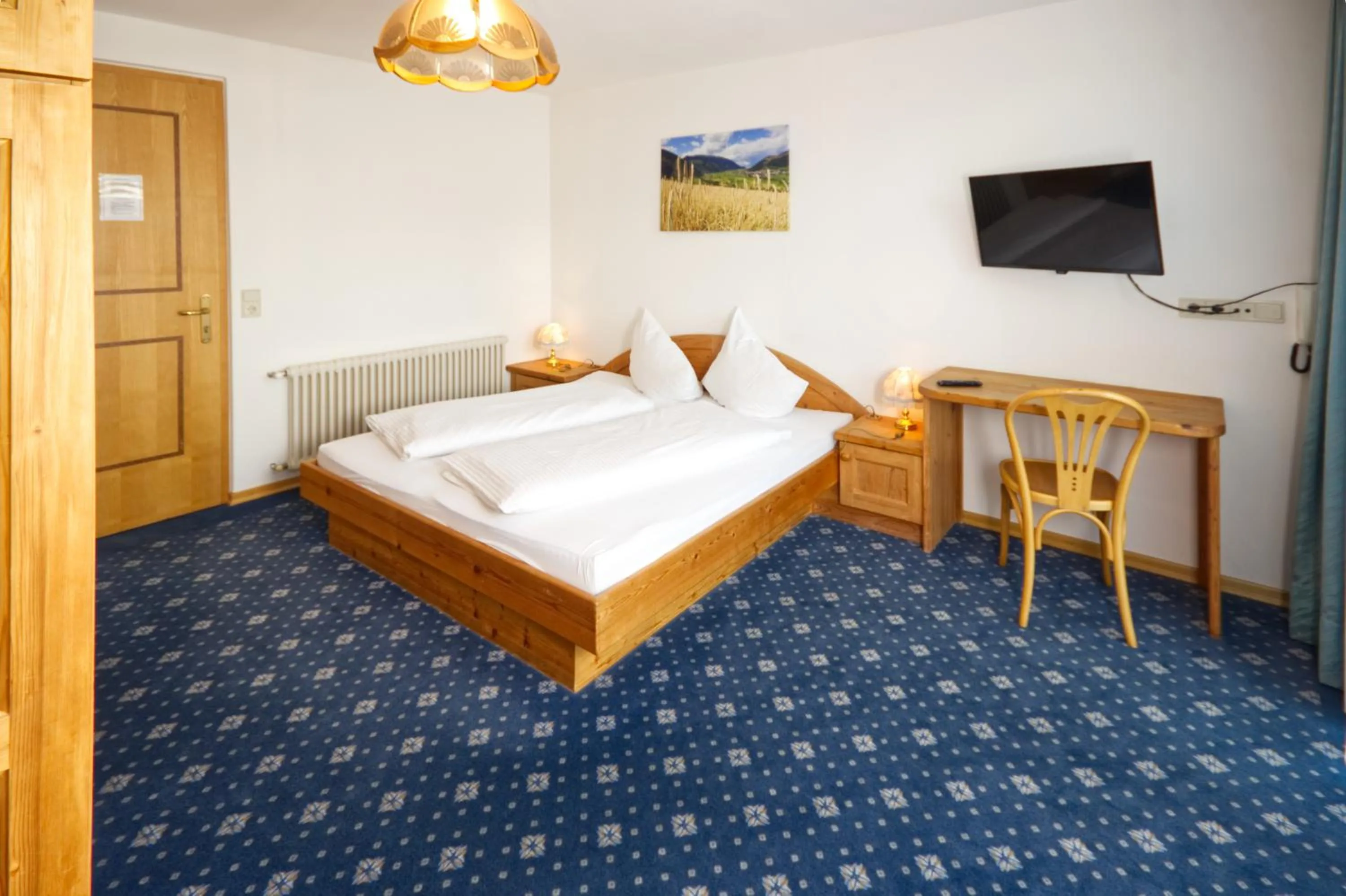 Bedroom, Bed in Pension & Residence Astoria