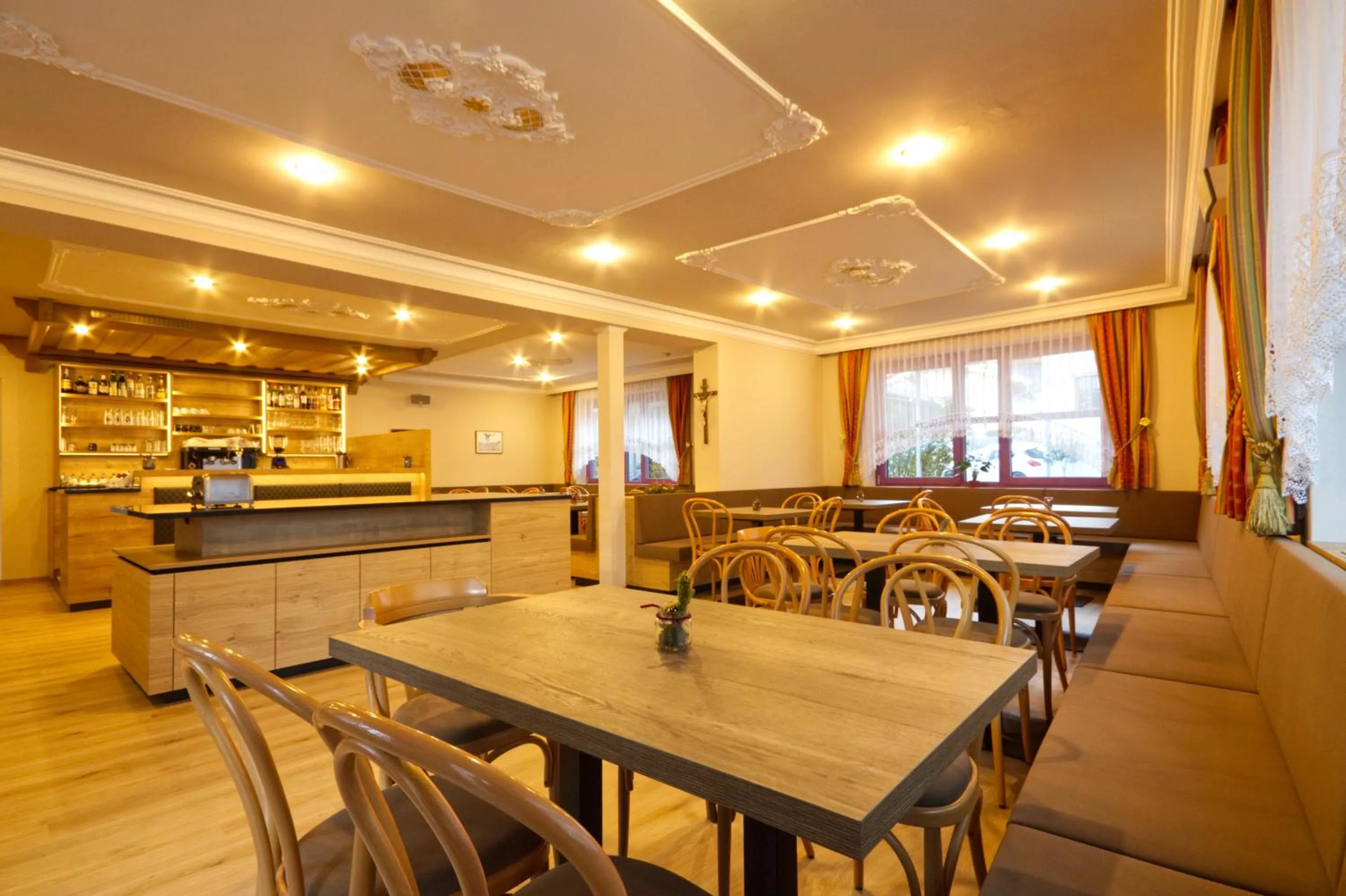 Lounge or bar in Pension & Residence Astoria