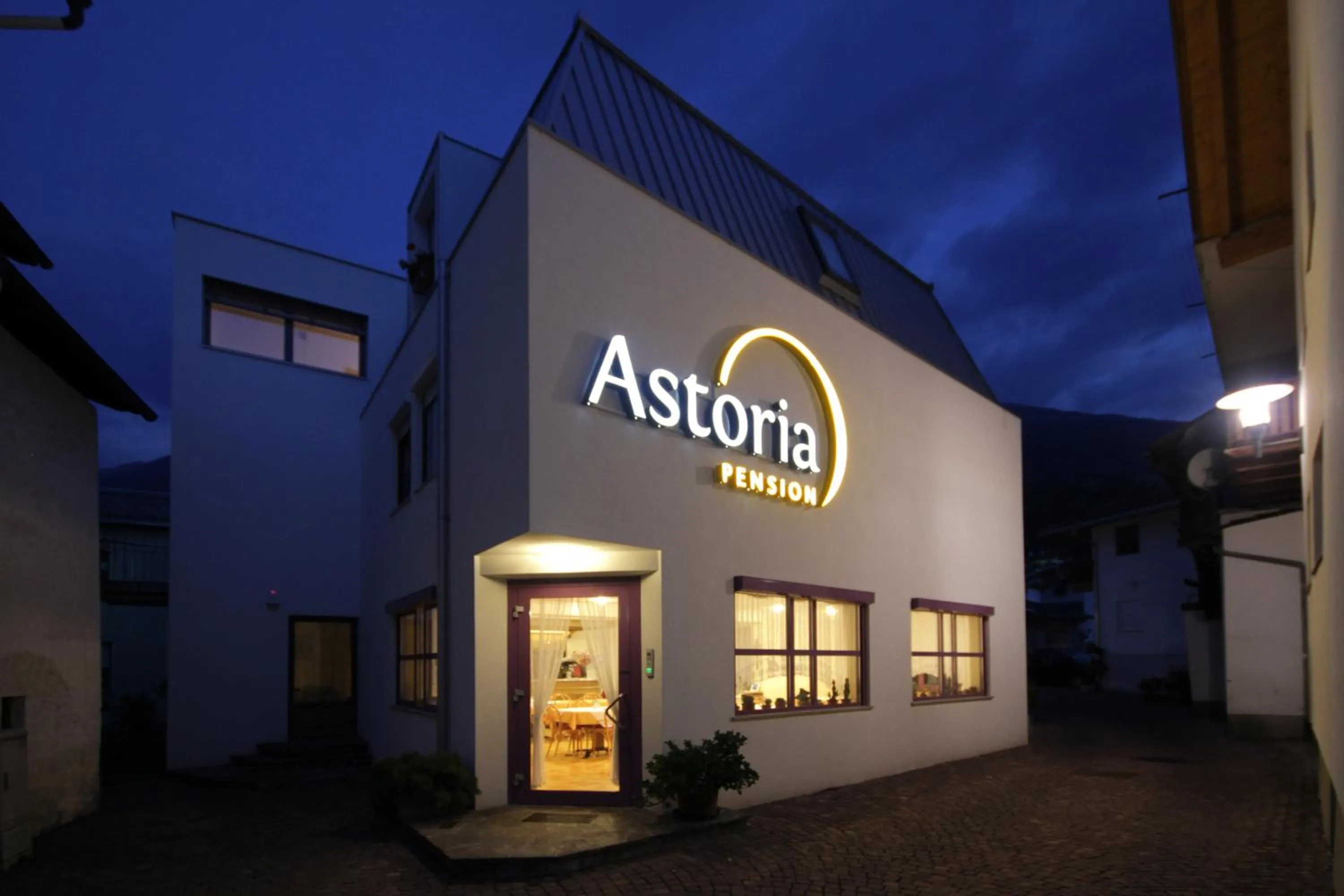 Facade/entrance in Pension & Residence Astoria