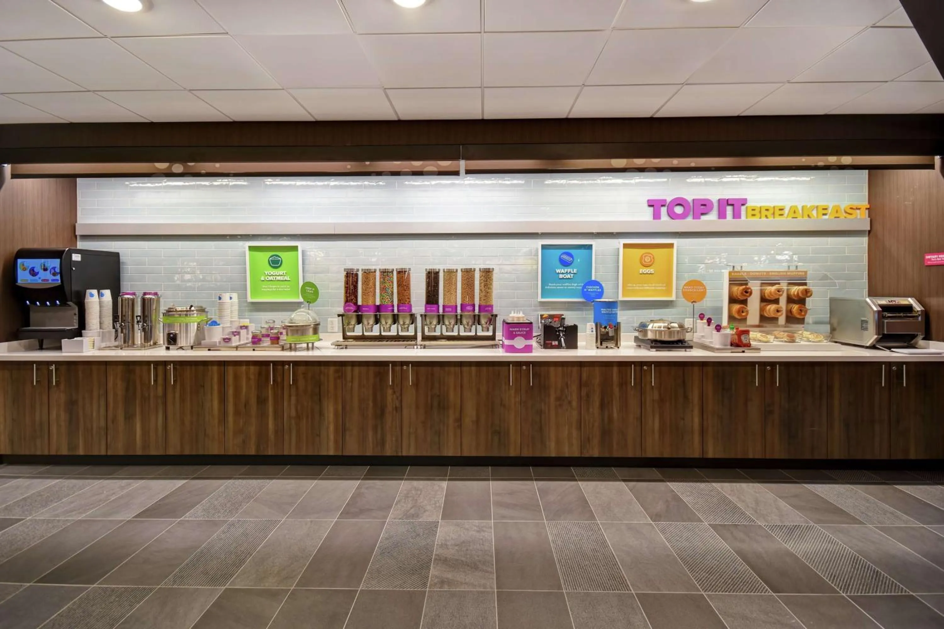 Breakfast in Tru By Hilton Denver South Park Meadows, Co