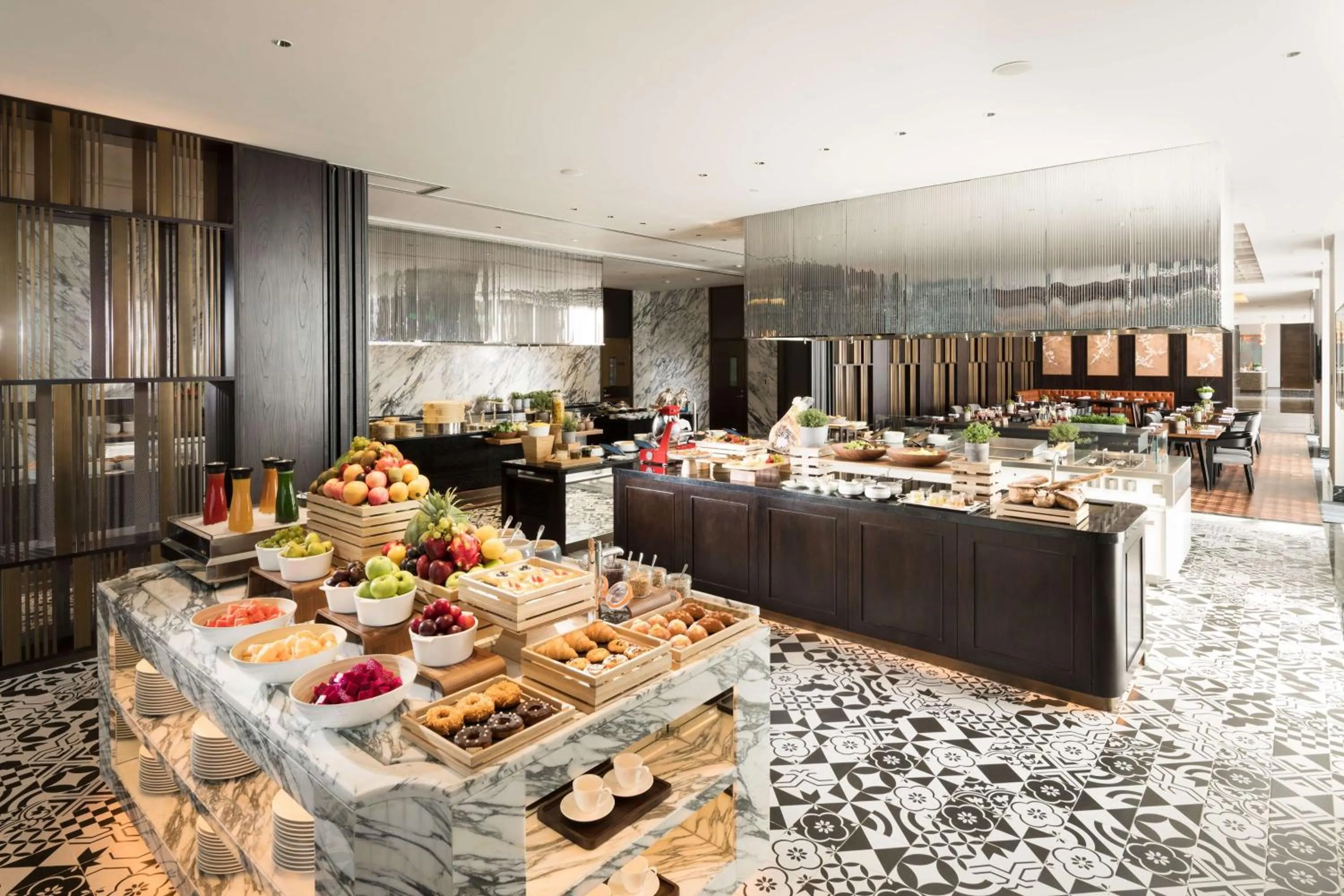 Breakfast in Conrad Hangzhou Tonglu