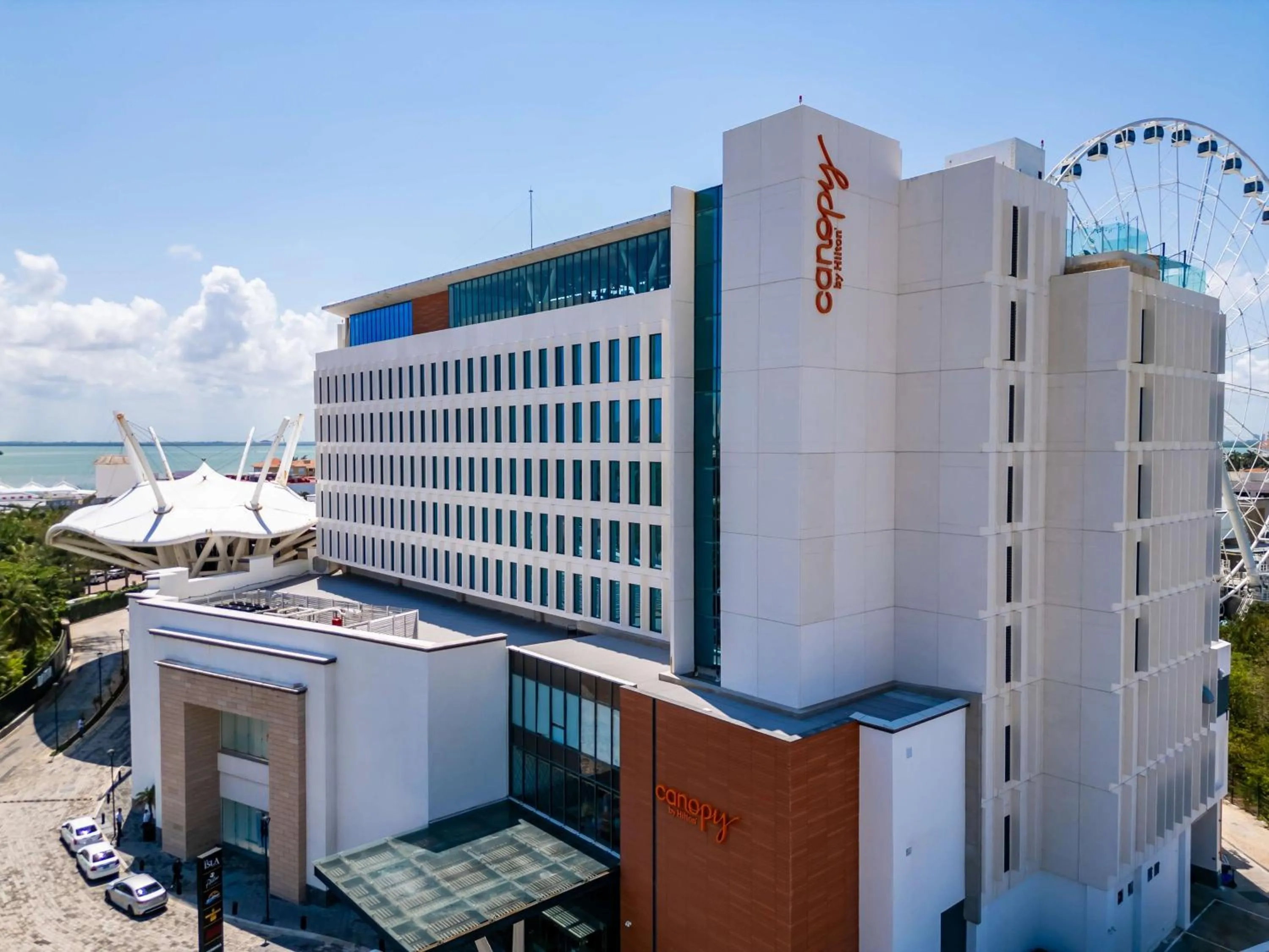 Property building in Canopy By Hilton Cancun La Isla