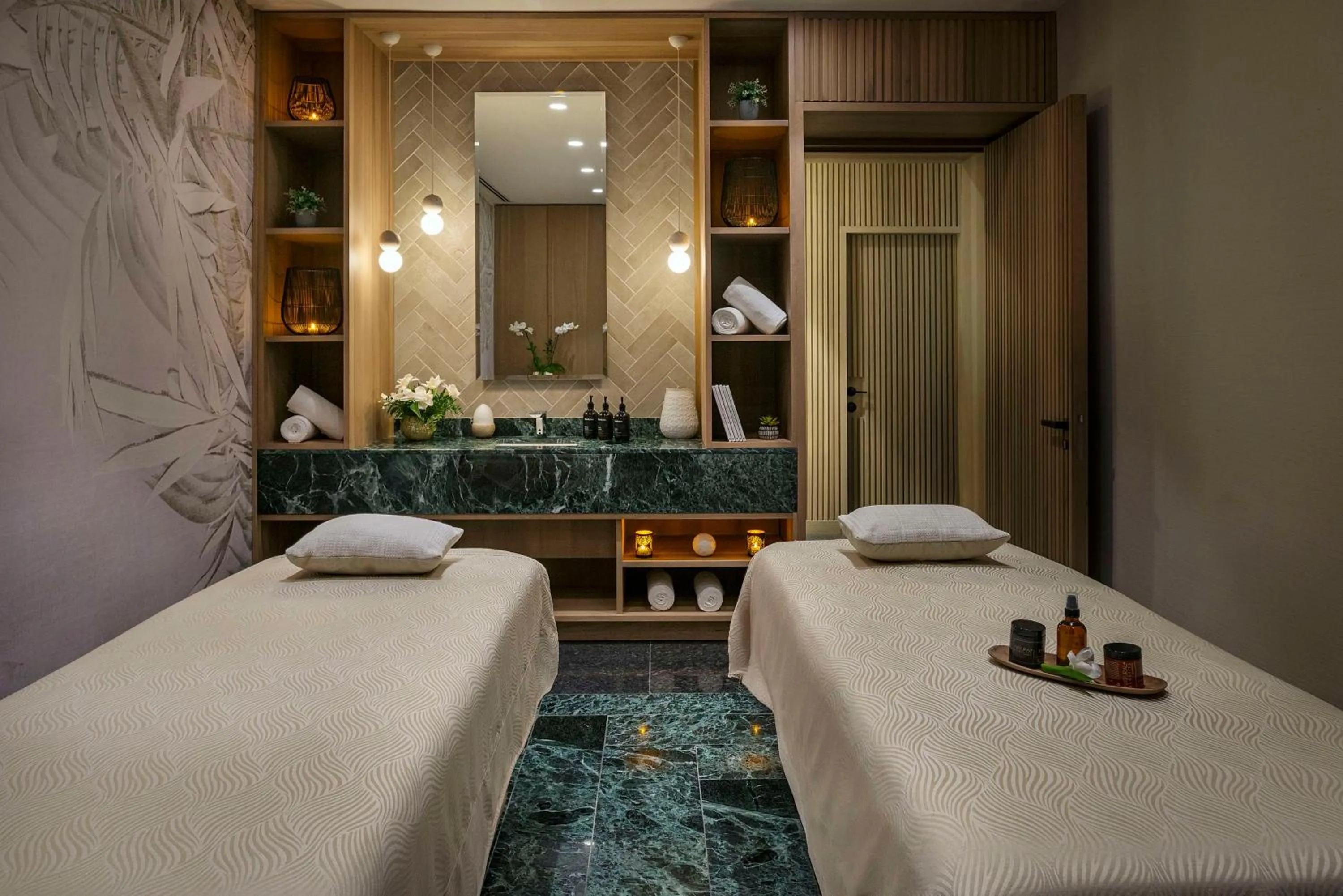 Sports, Bed in Canopy By Hilton Cancun La Isla