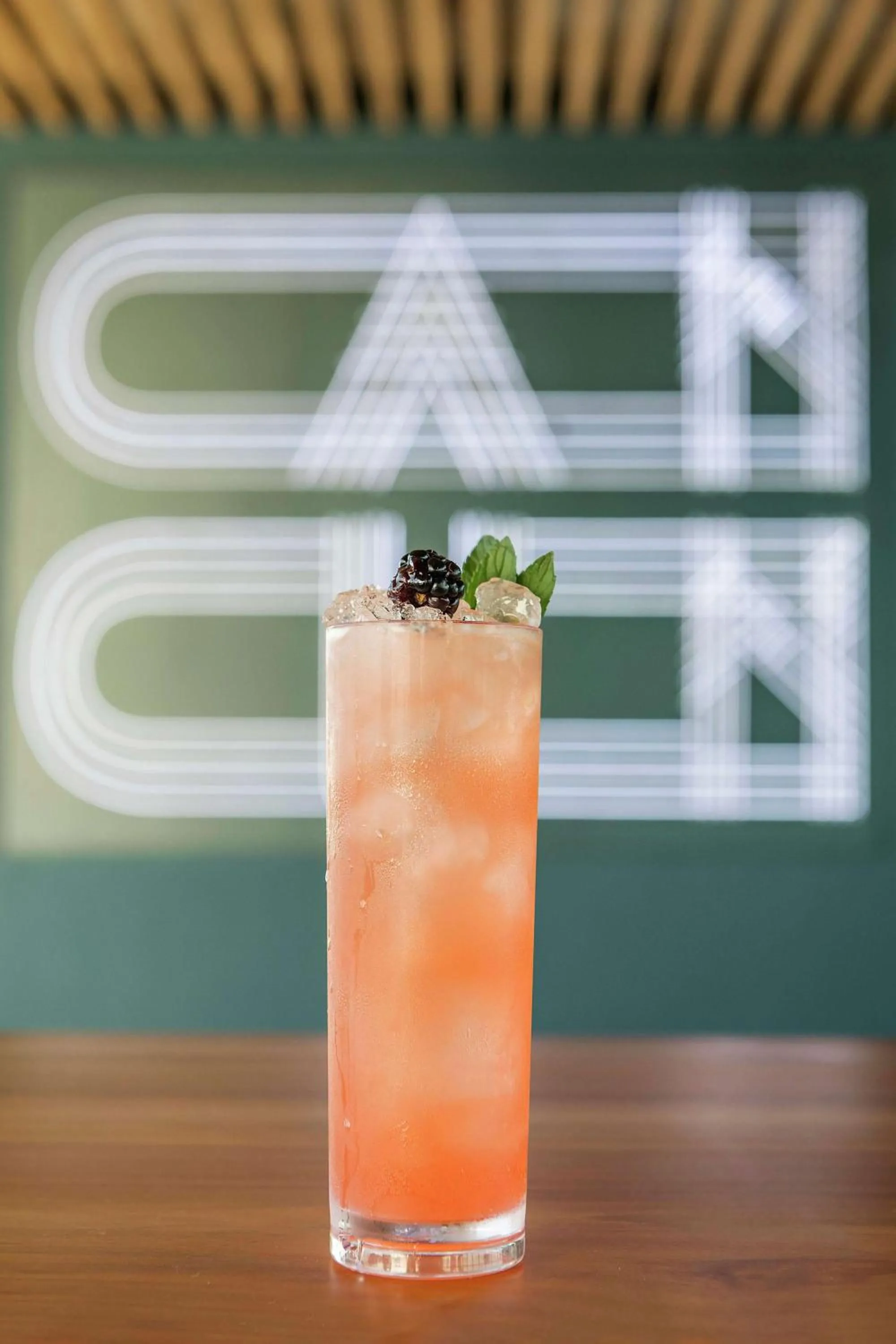 Dining area in Canopy By Hilton Cancun La Isla