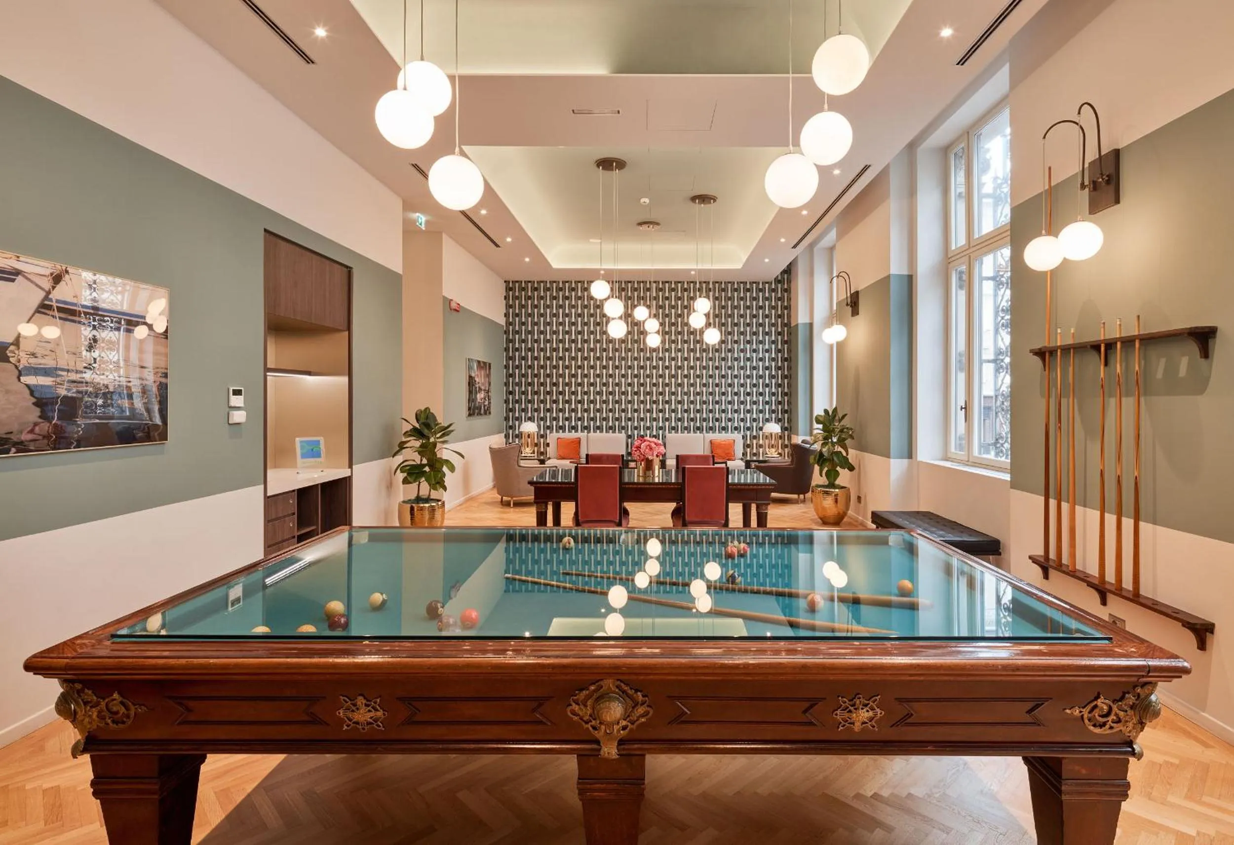Billiard in DoubleTree By Hilton Trieste
