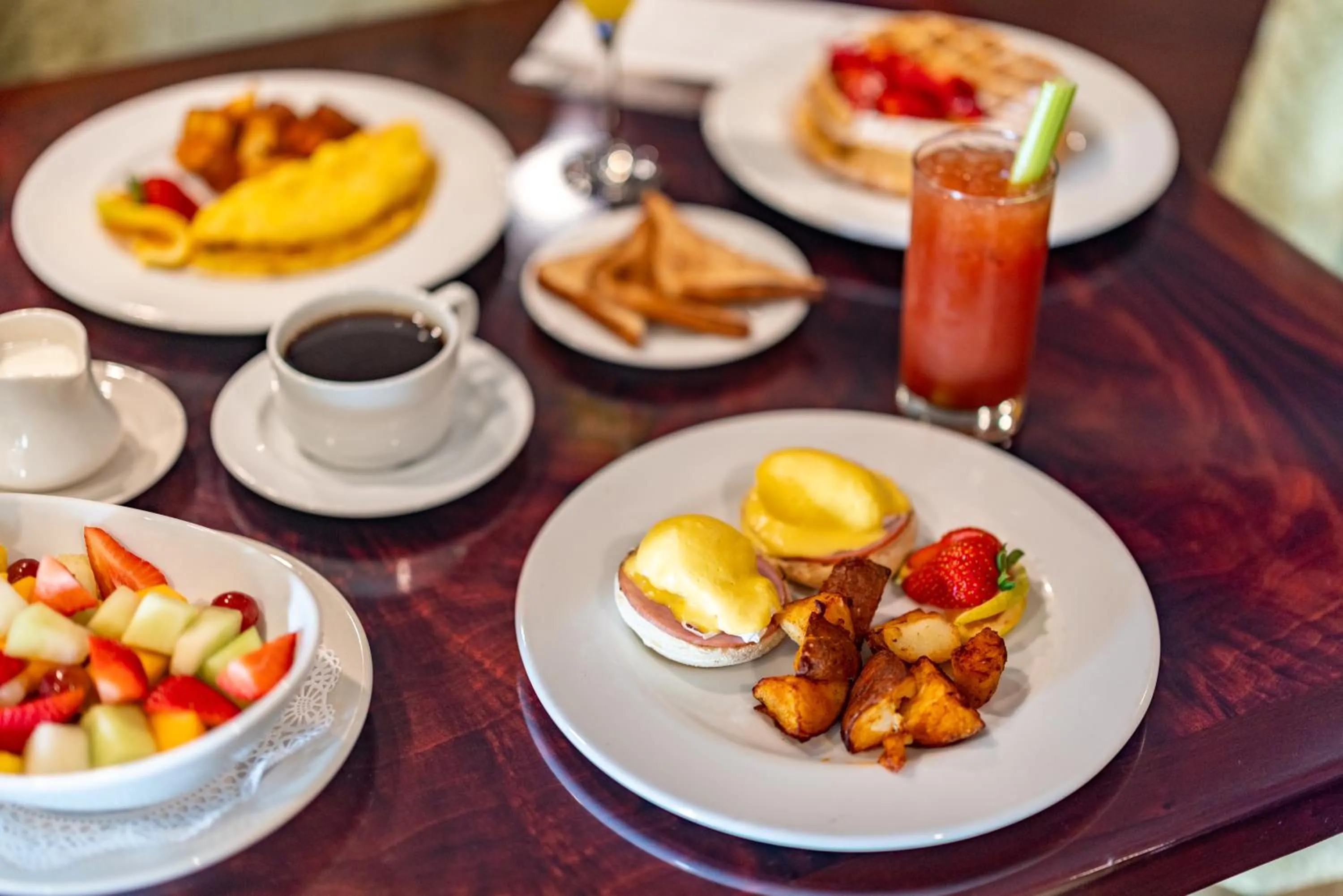 Food in The Churchill Hotel Near Embassy Row