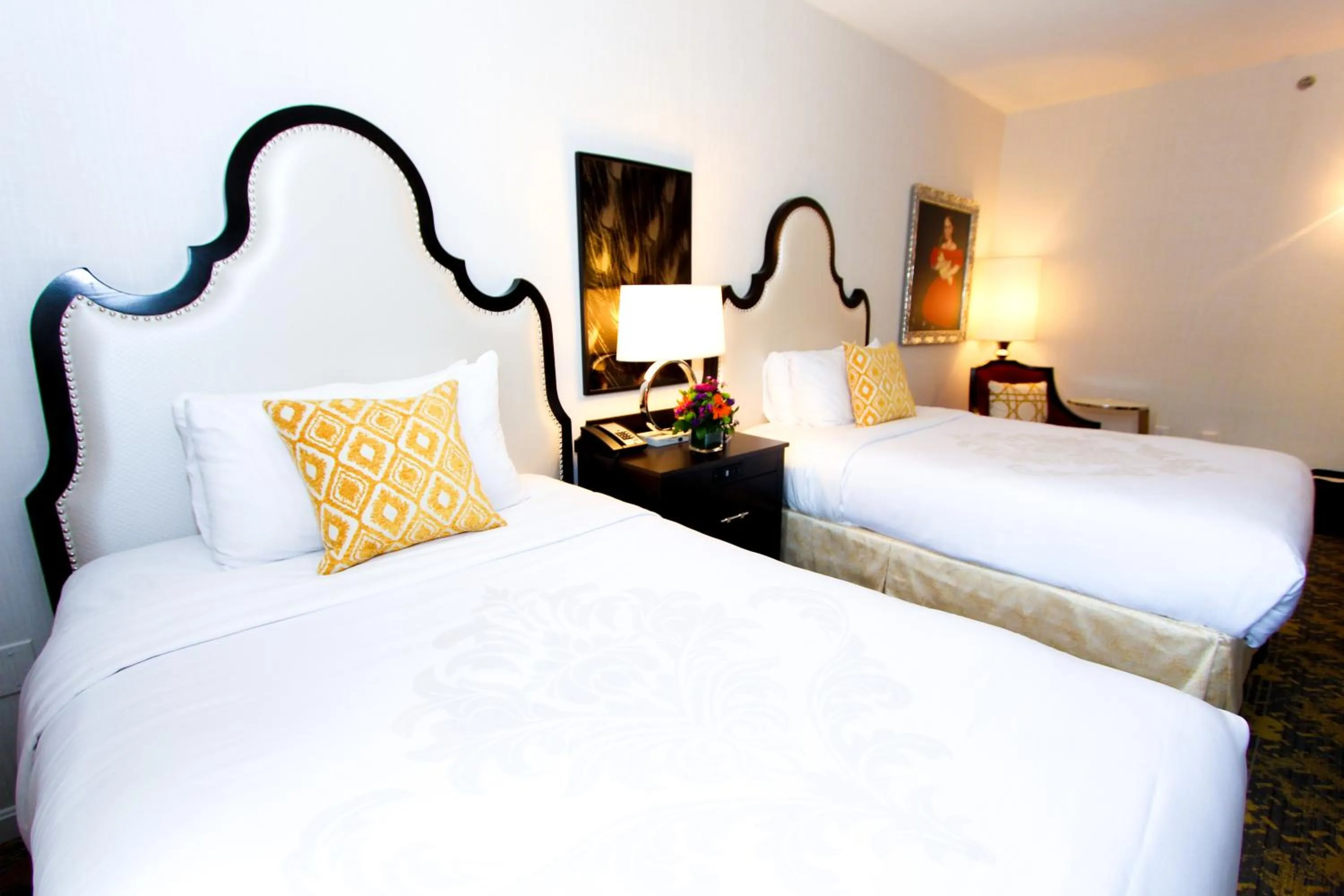 Bed in The Churchill Hotel Near Embassy Row