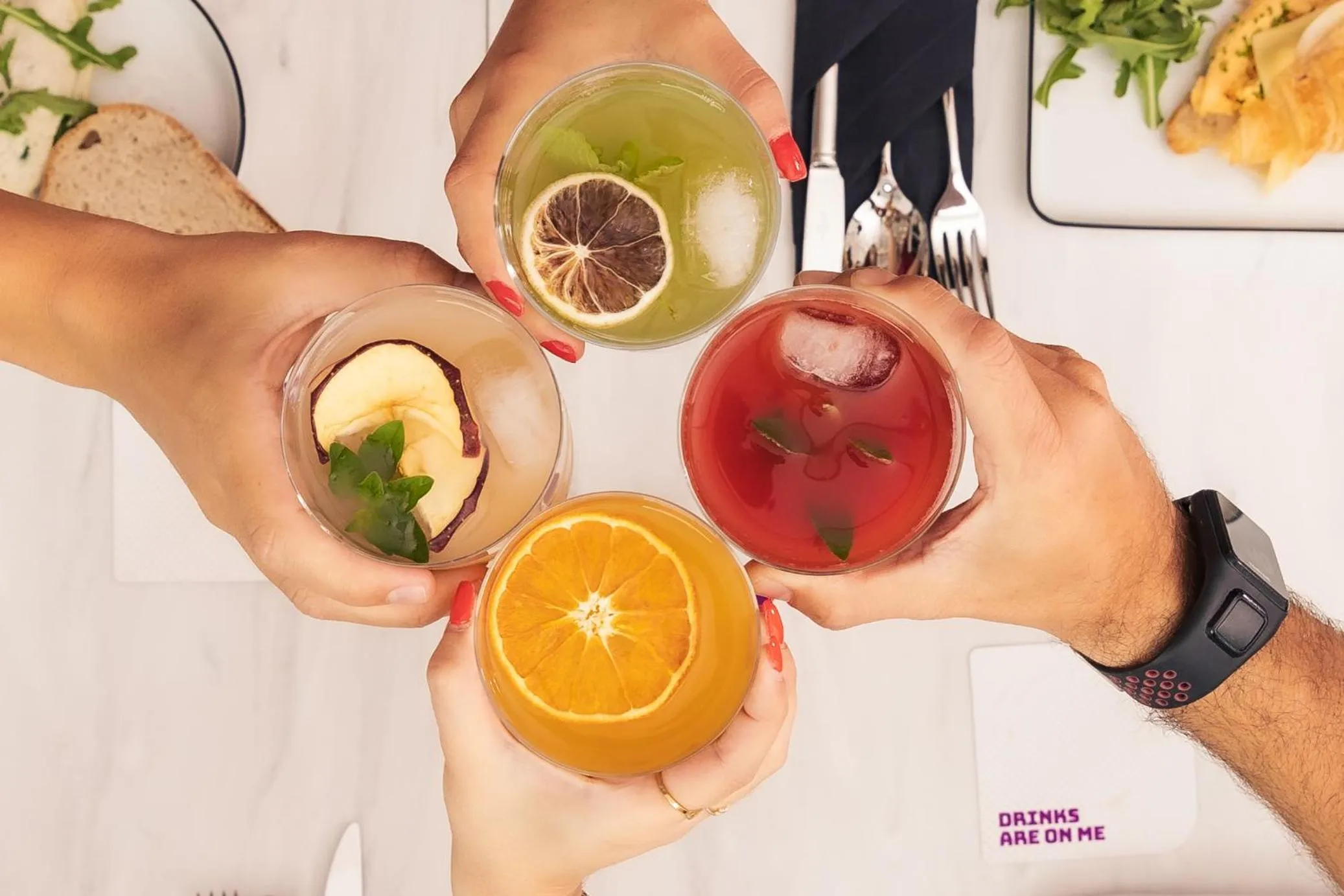 Lounge or bar in YOTEL Porto