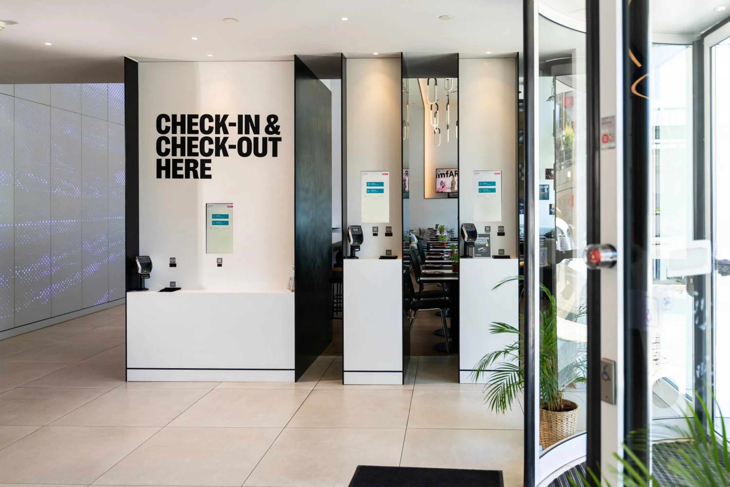Lobby or reception in YOTEL Porto