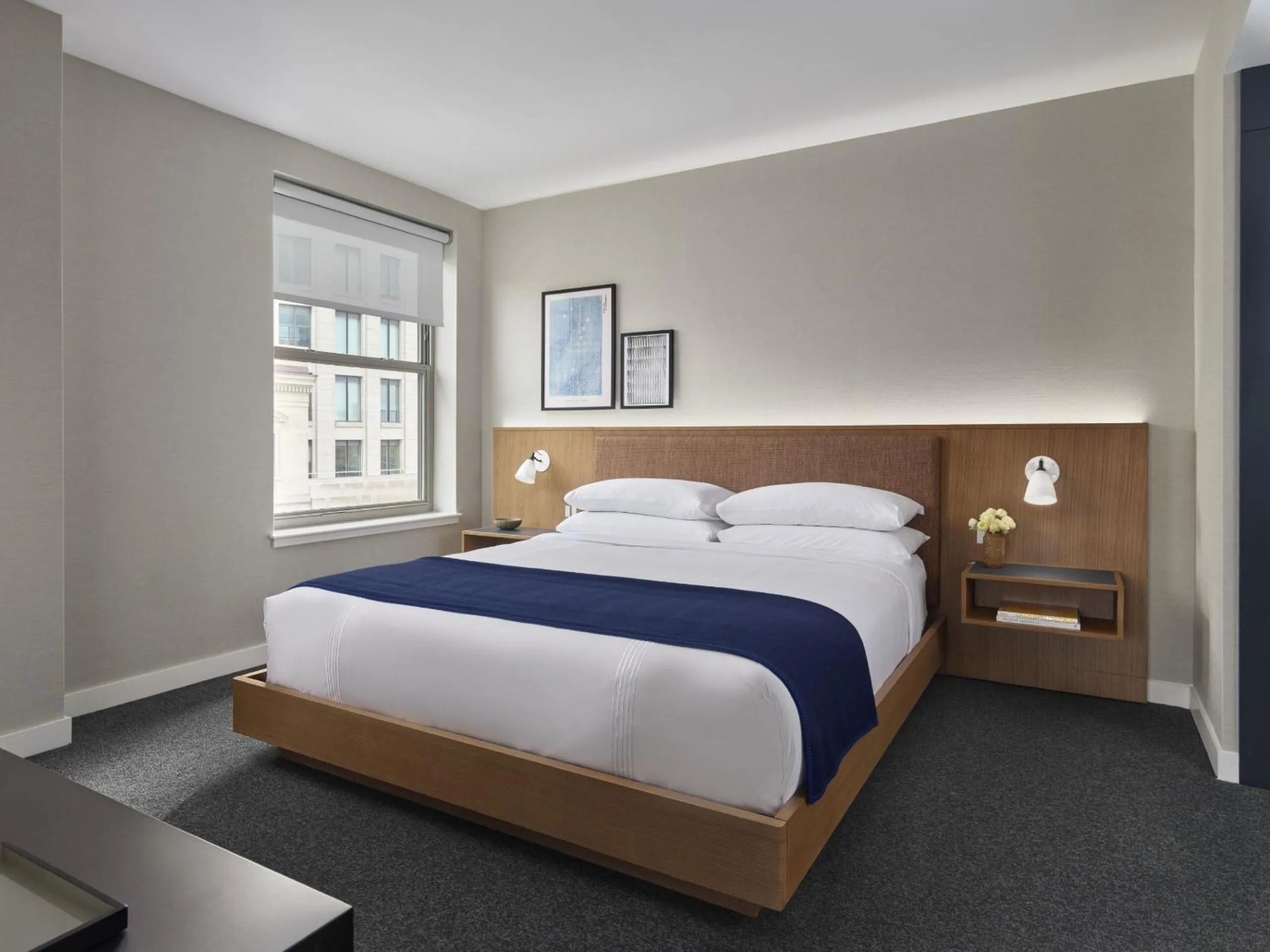 Bed in Hotel AKA Back Bay