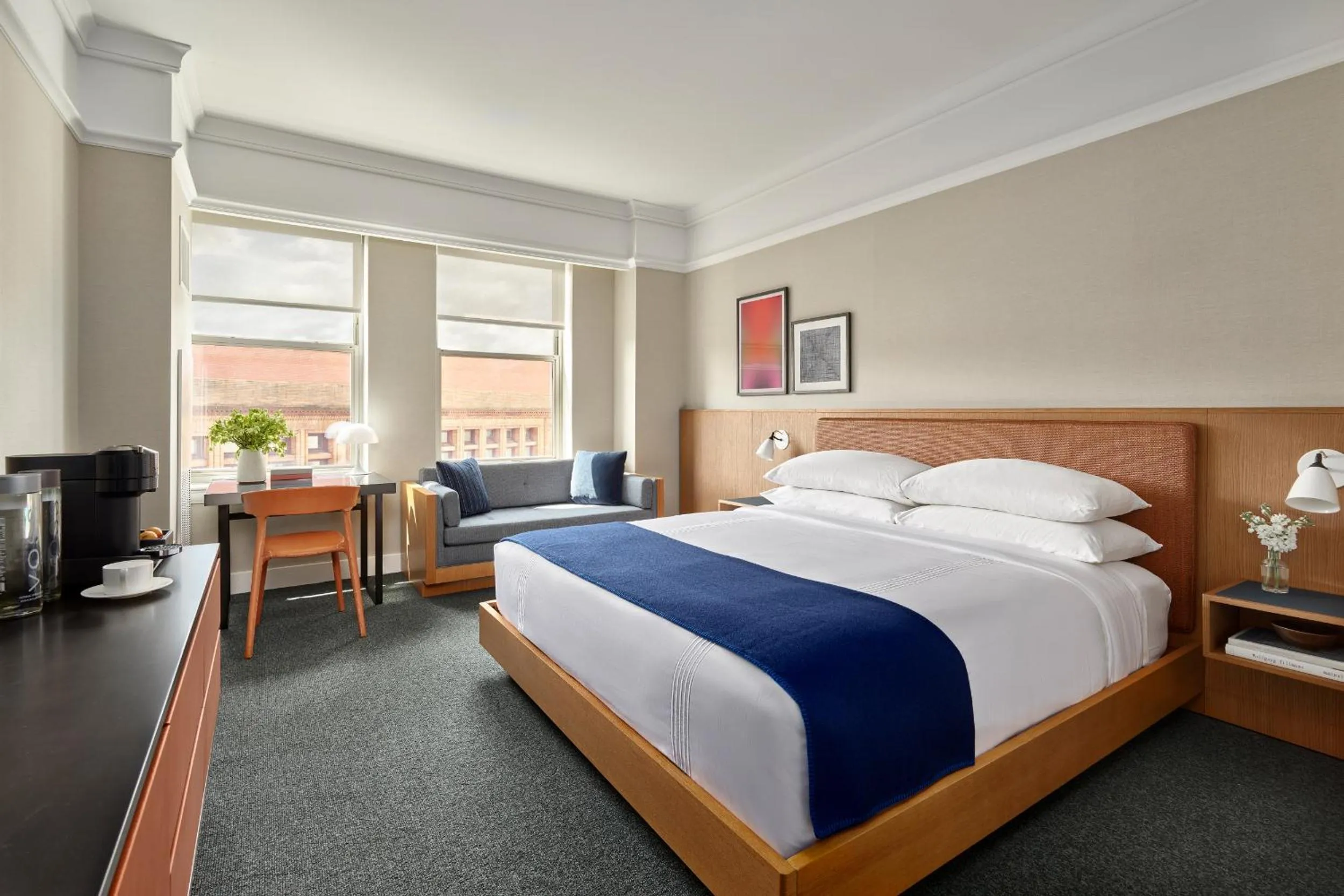 Bed in Hotel AKA Back Bay