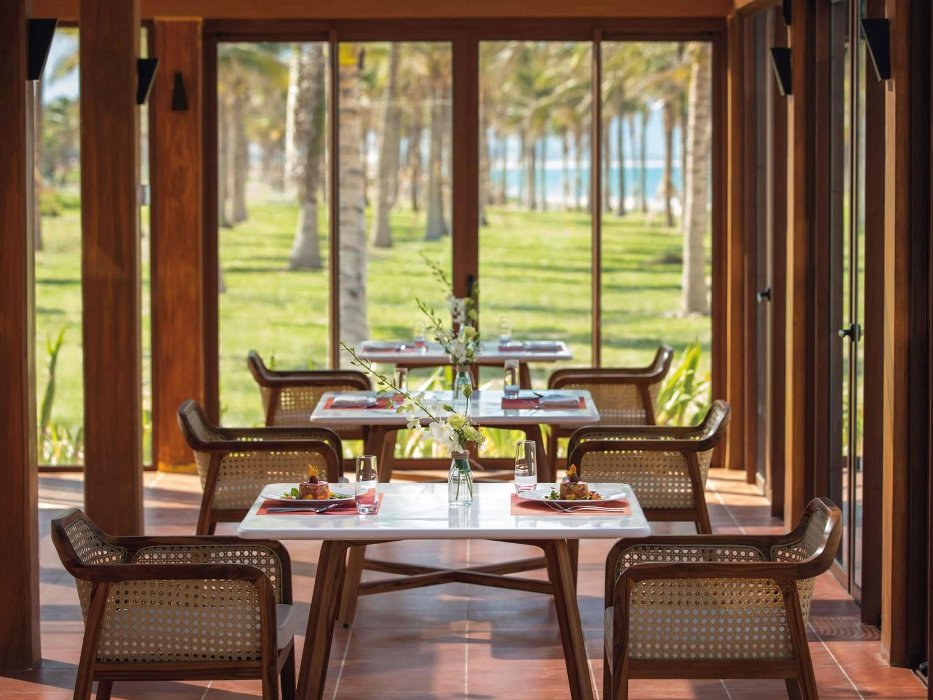 Restaurant/places to eat in Mövenpick Resort Cam Ranh