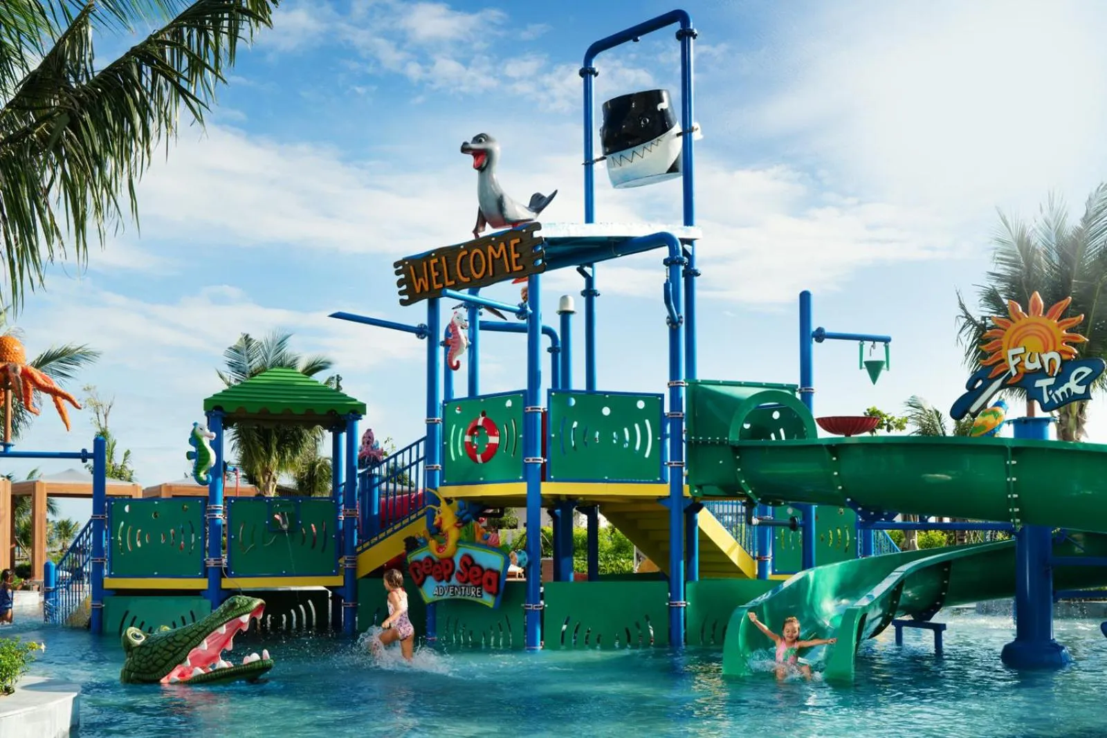 Children play ground in Mövenpick Resort Cam Ranh