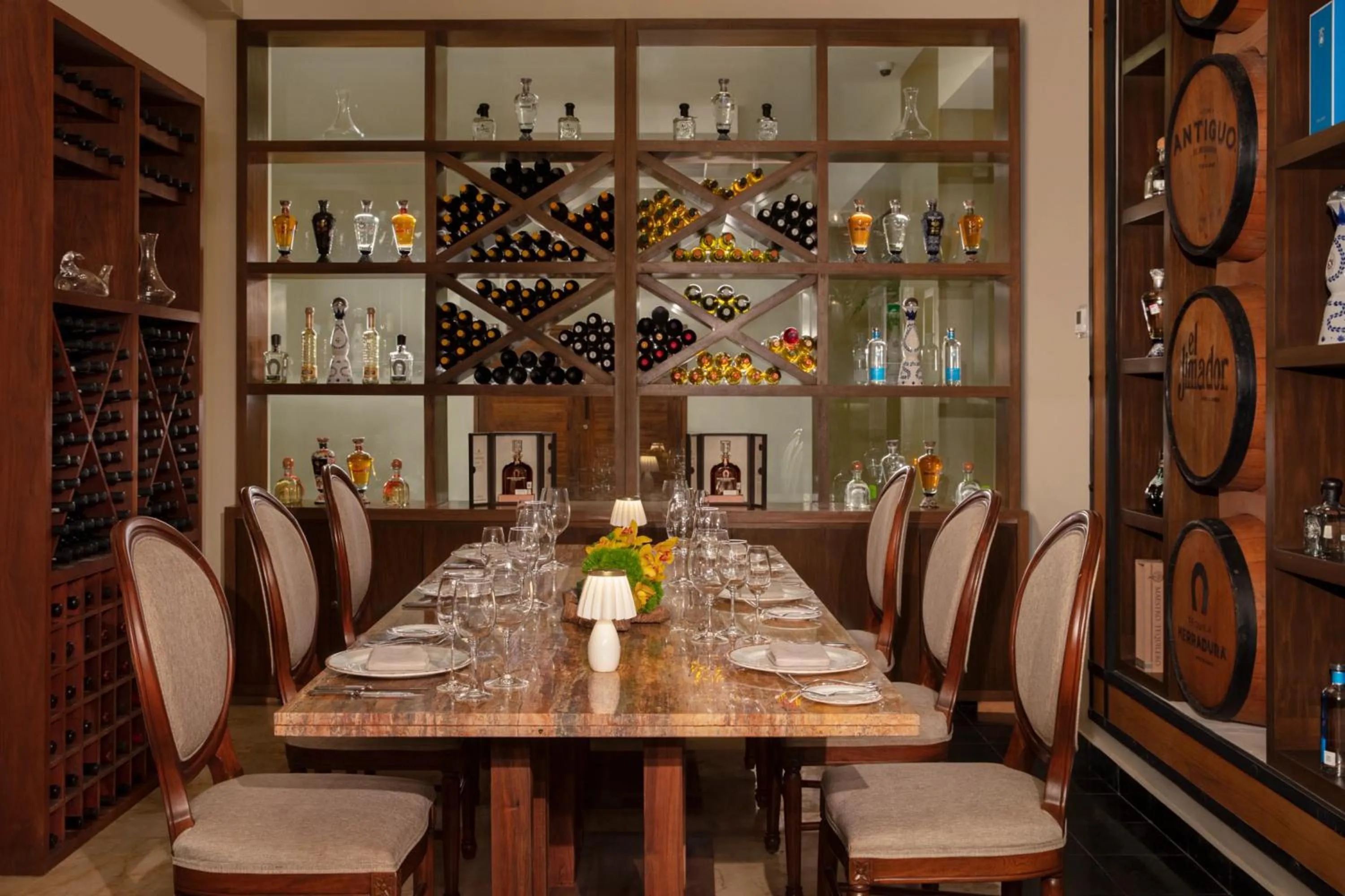 Restaurant/places to eat in Dreams Sands Cancun Resort & Spa