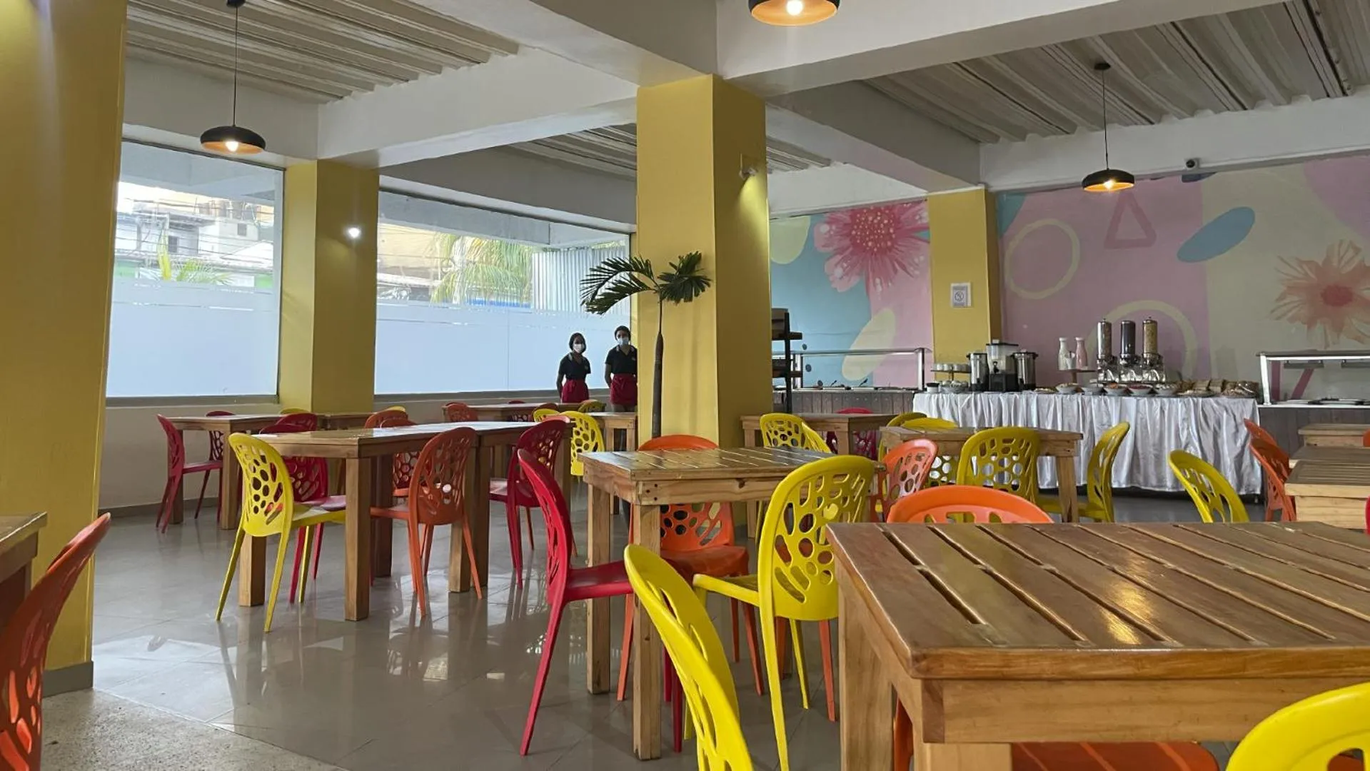 Restaurant/places to eat in Hotel Toné by On vacation