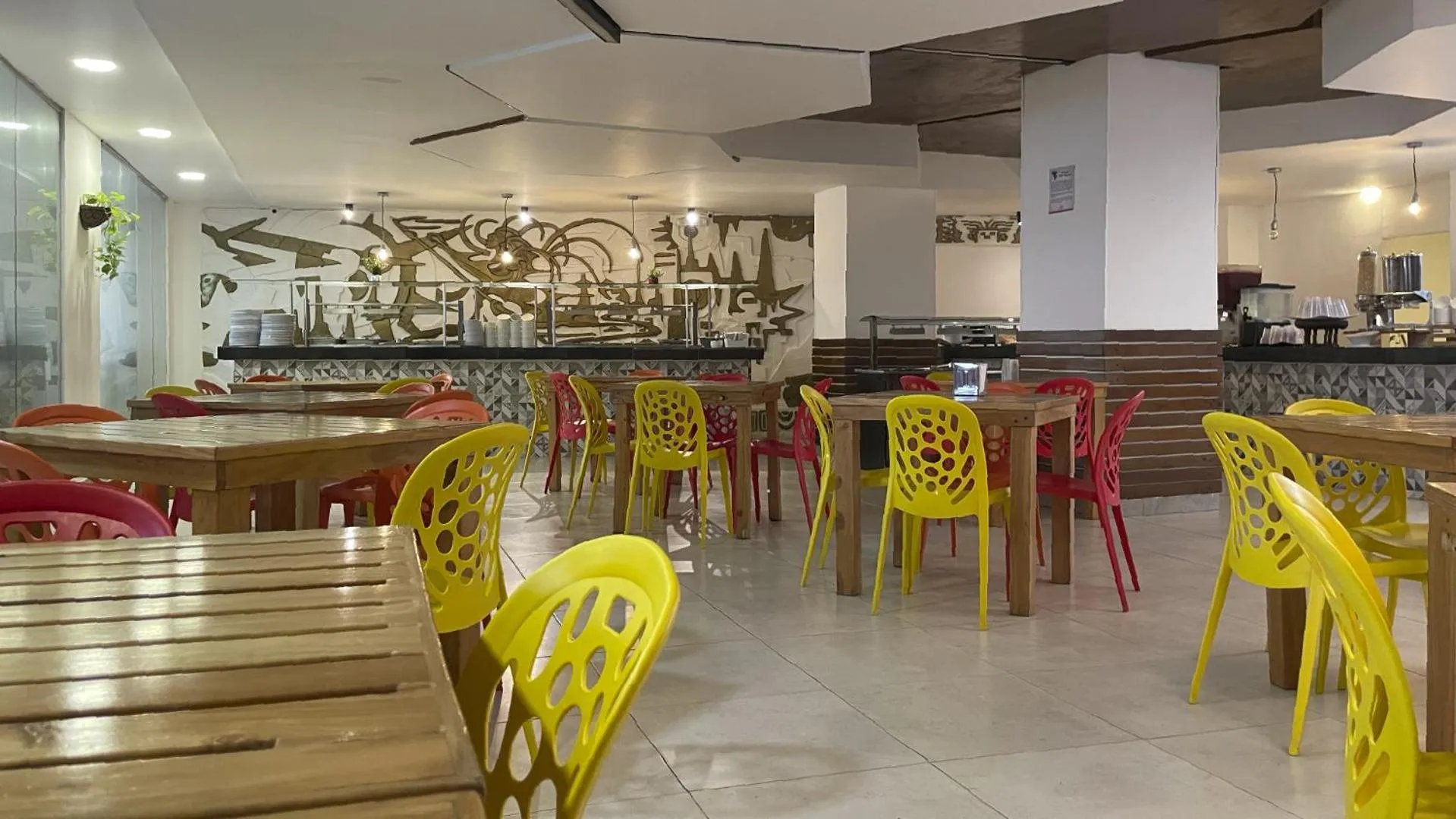 Restaurant/places to eat in Hotel Toné by On vacation