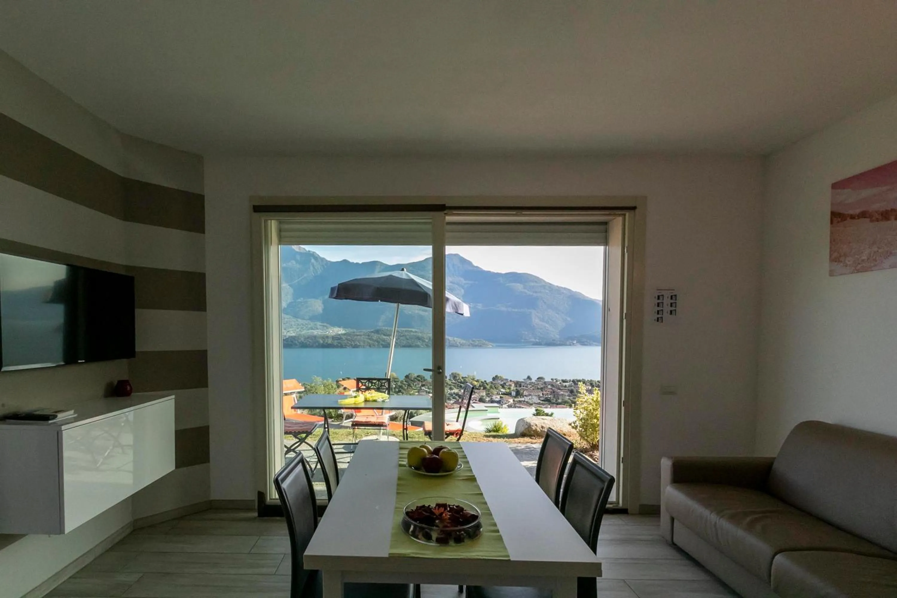 TV and multimedia in La Collinetta Apartments