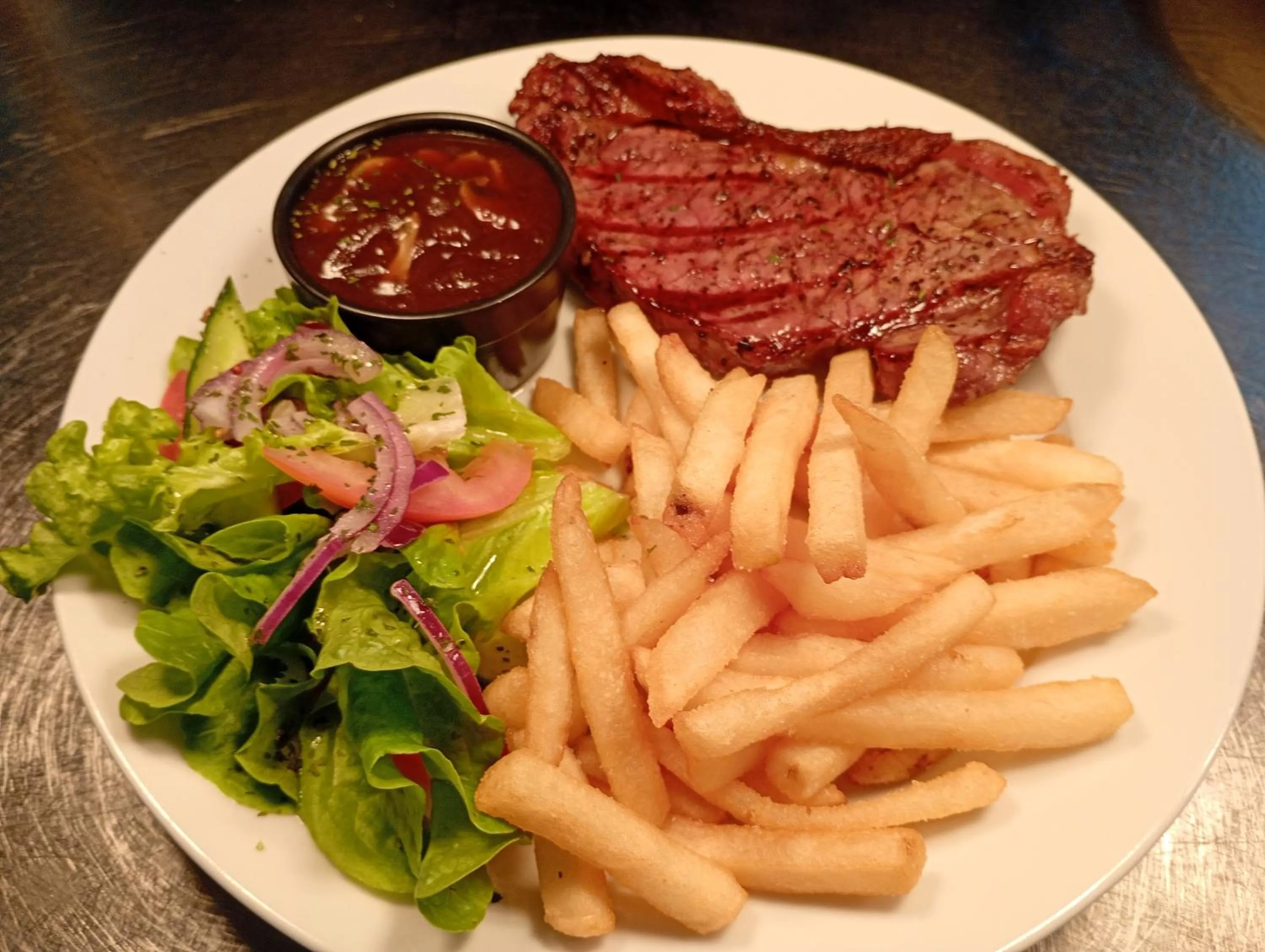 Restaurant/places to eat in The Henry Parkes Tenterfield