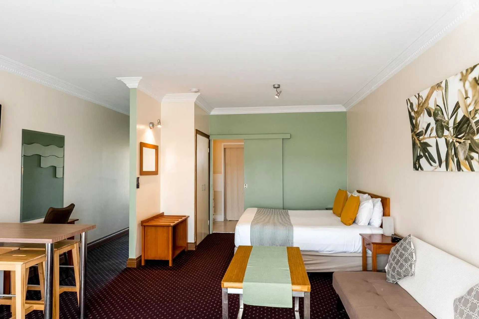 Bed in The Henry Parkes Tenterfield