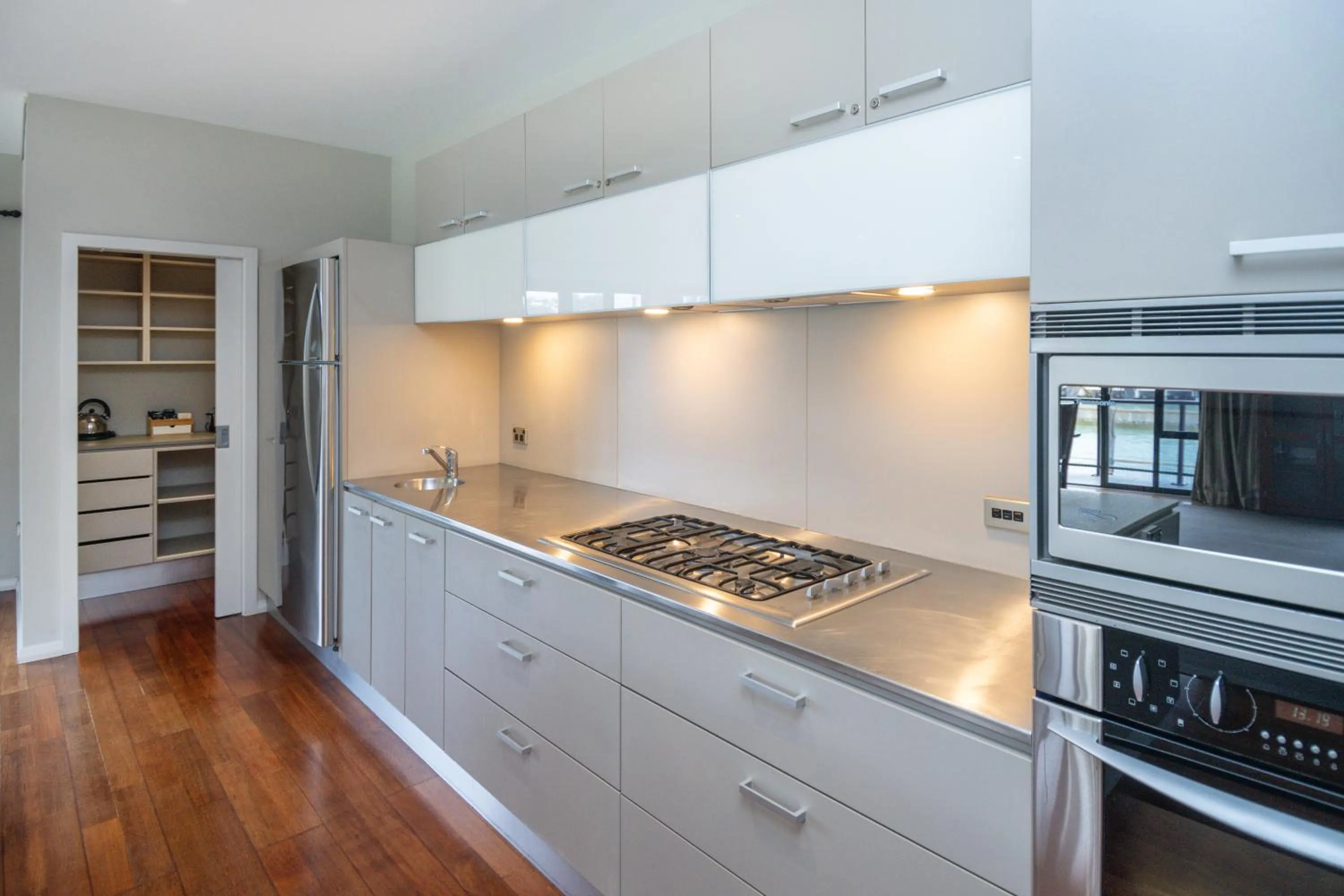 kitchen in Portside Hotel Gisborne