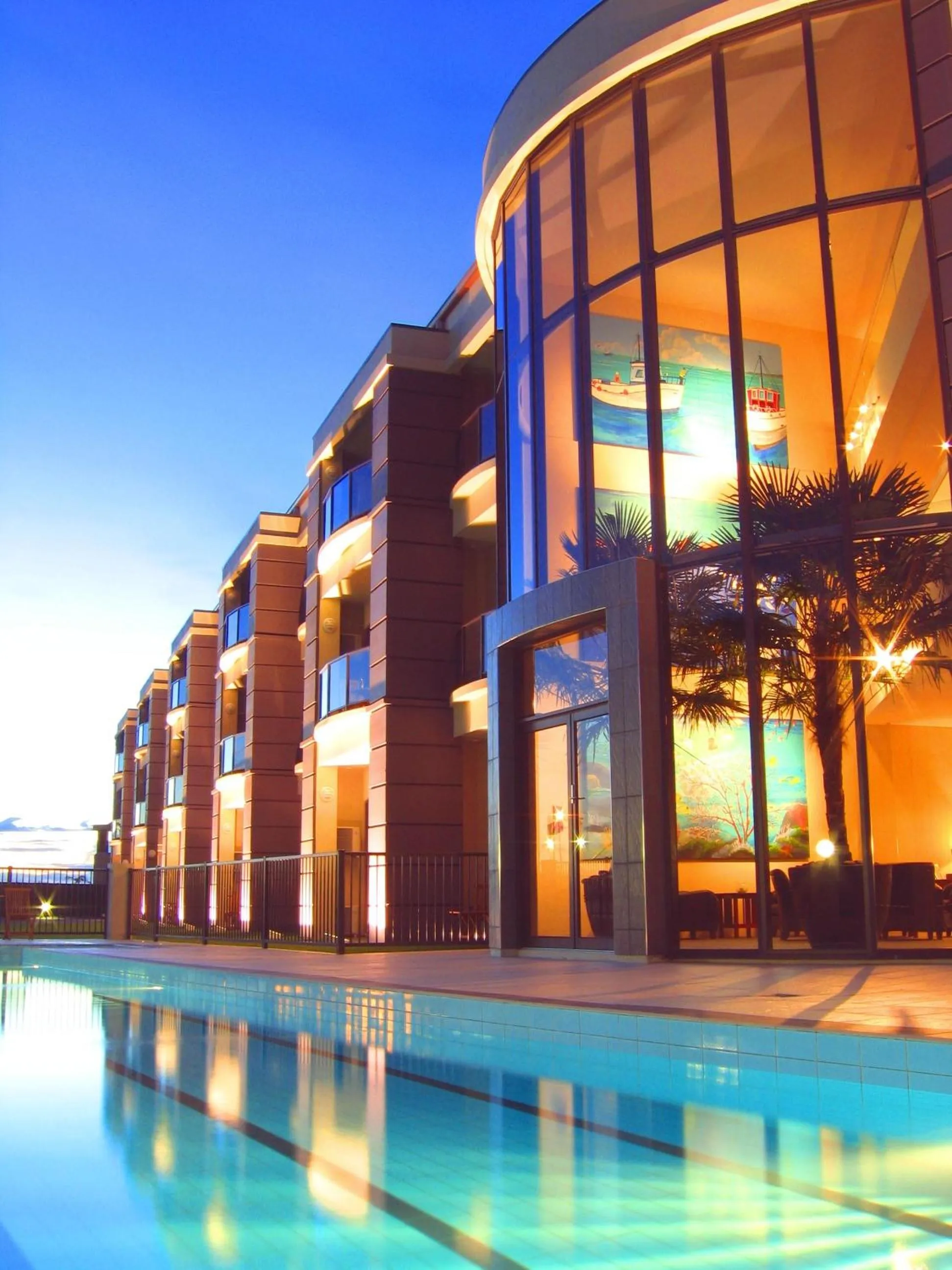 Facade/entrance in Portside Hotel Gisborne