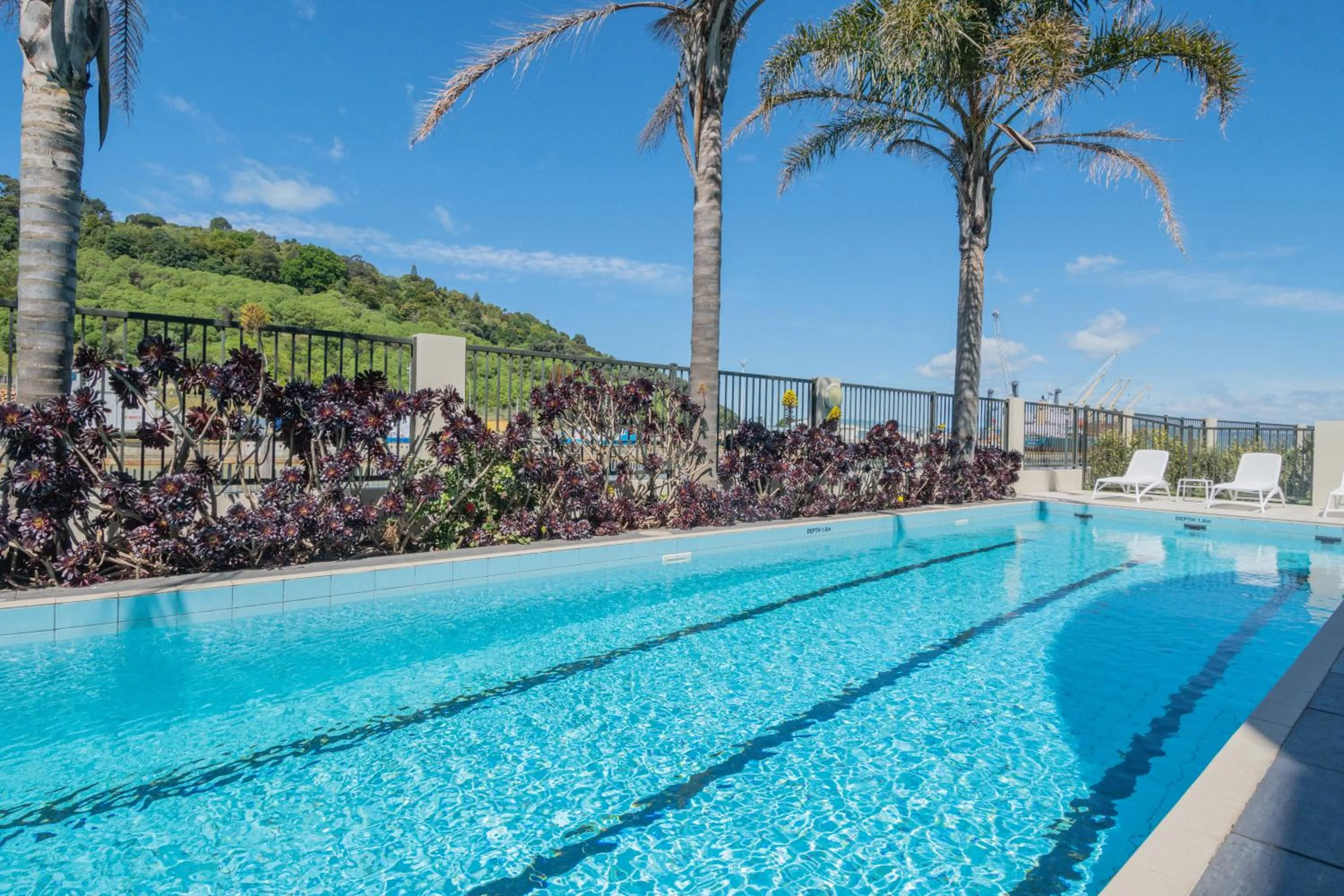 Swimming pool in Portside Hotel Gisborne