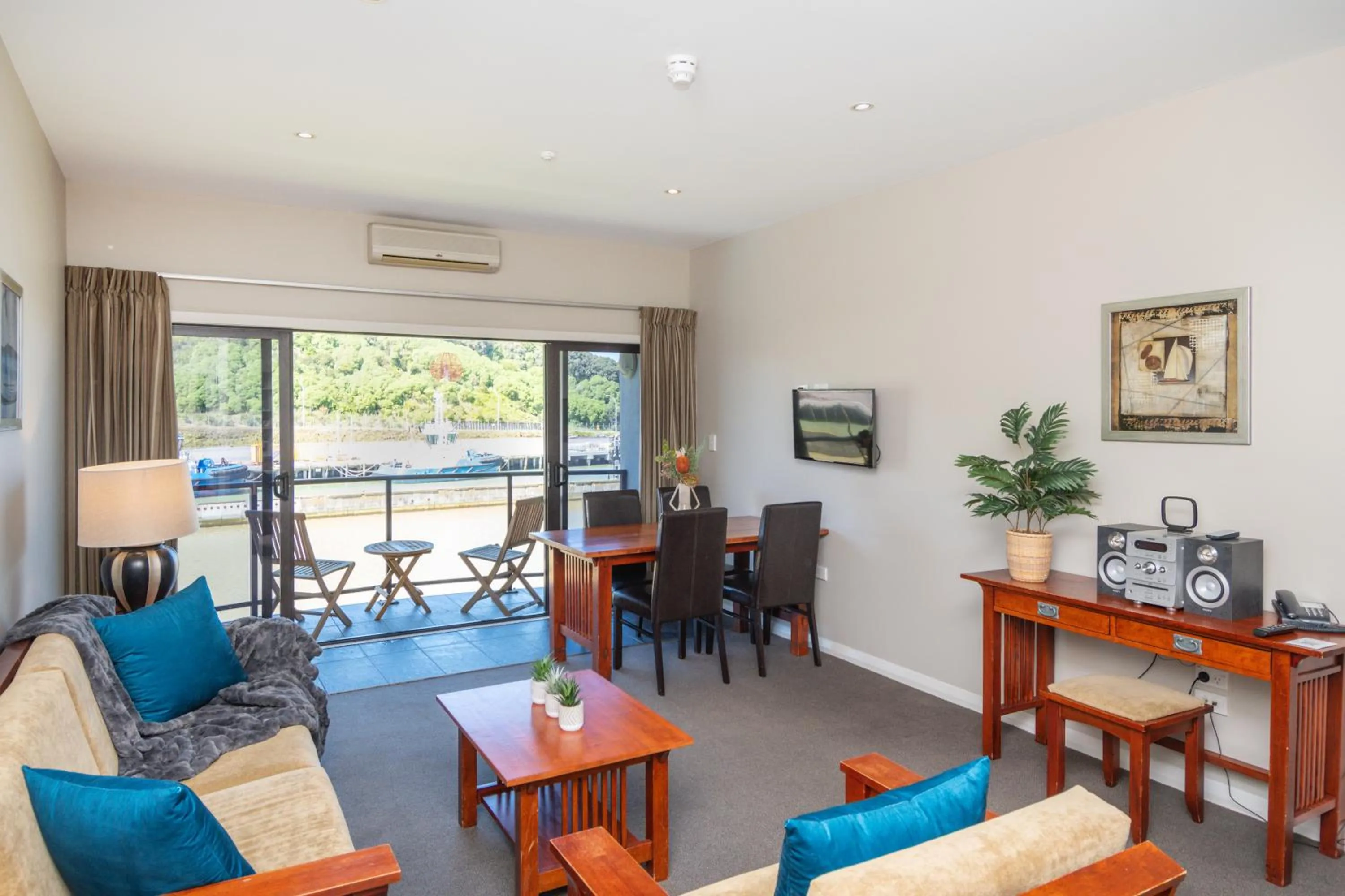 Balcony/Terrace in Portside Hotel Gisborne