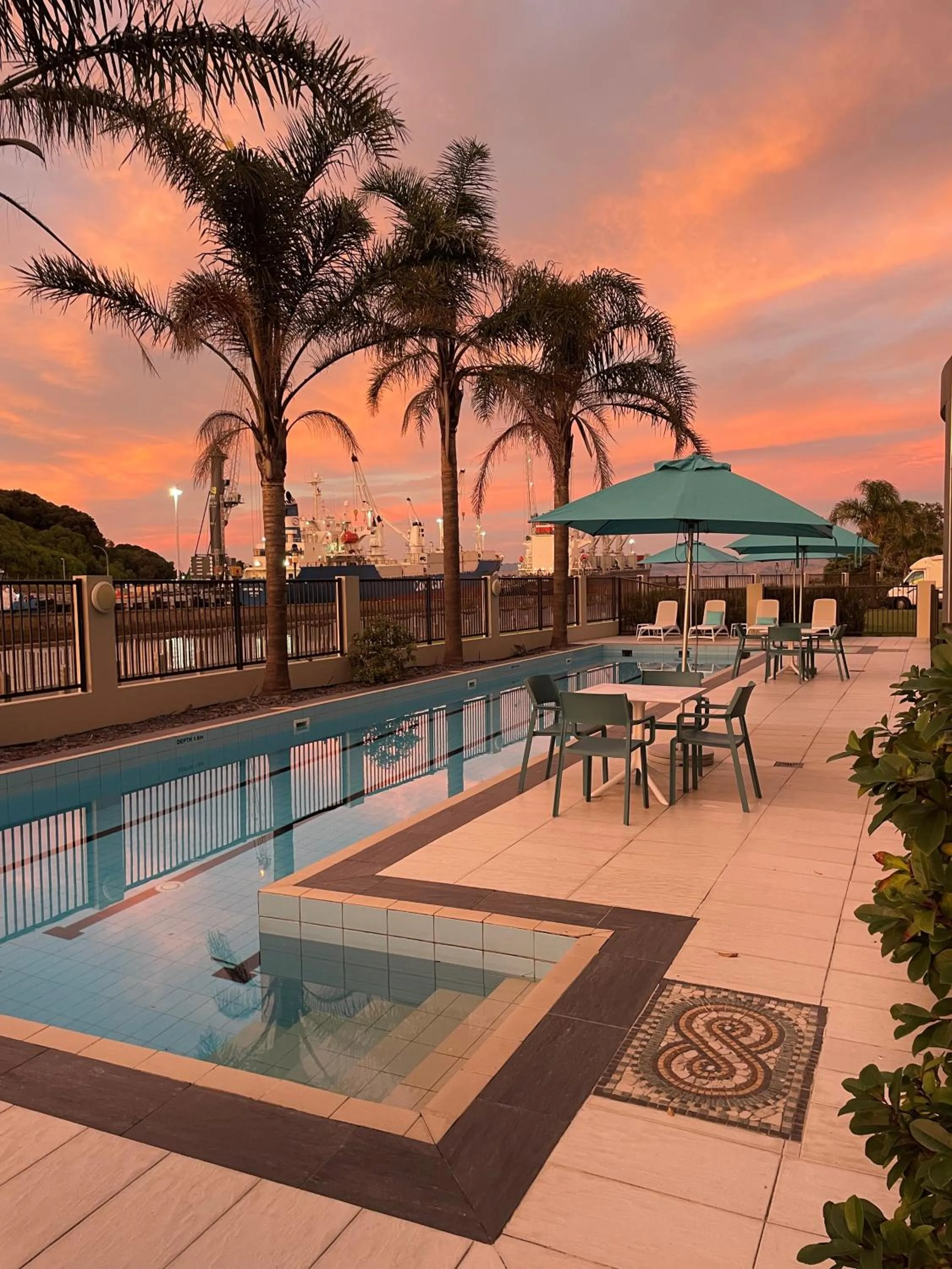 Day in Portside Hotel Gisborne