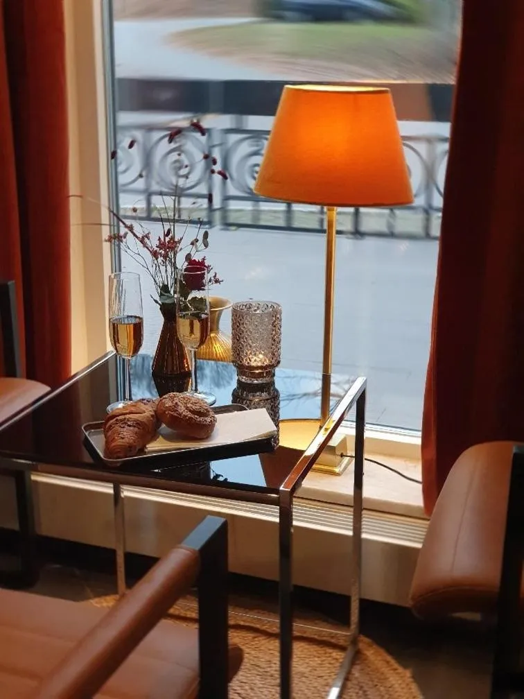 Food and drinks in Hotell Carl Friman