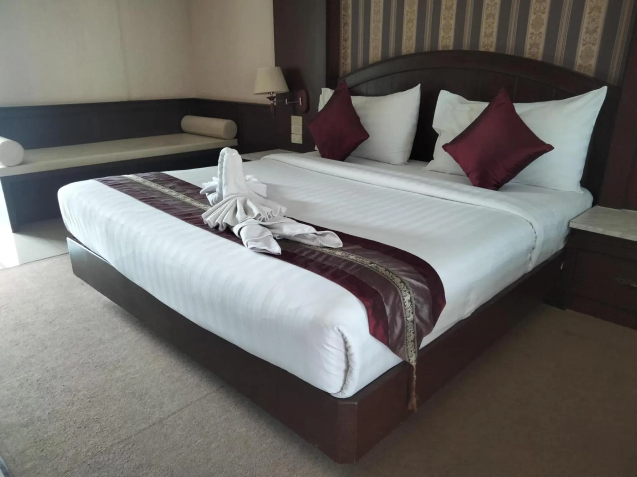 Bed in The Lion King Hotel Udonthani