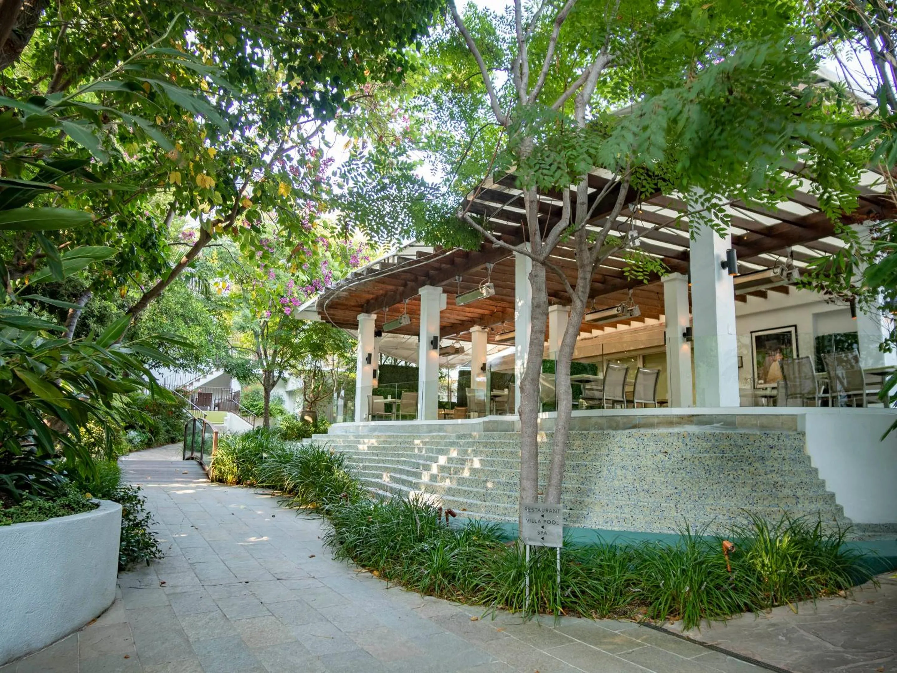 Sunset Marquis Hotel